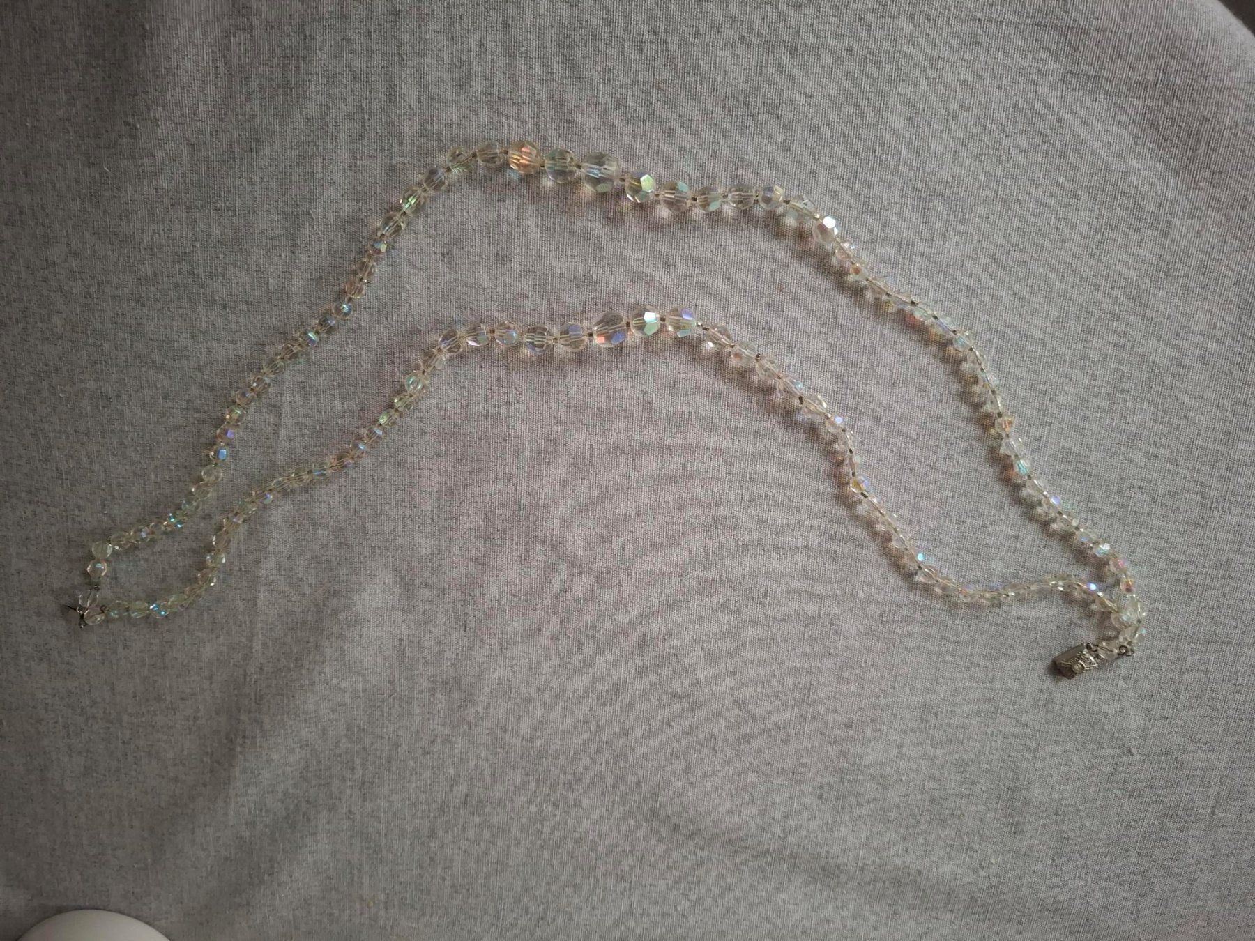 Catenine: collier vintage à perles transparentes – Usato da Porrentruy venduto da Piquetix 1
