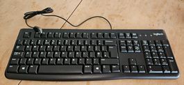 Logitech Tastatur K120 (Deutsches Tastaturlayout)