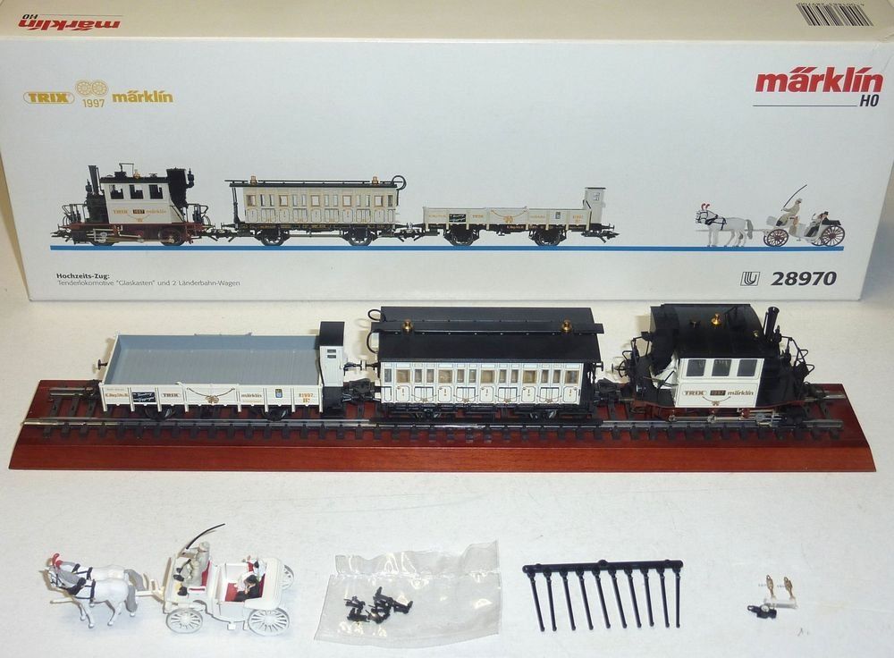 Märklin Modellini di ferrovie: Märklin HO-Wechselstrom Hochzeits-Zug / "Digital" – Nuovo (secondo la descrizione) da Melchnau venduto da Lhofer 2