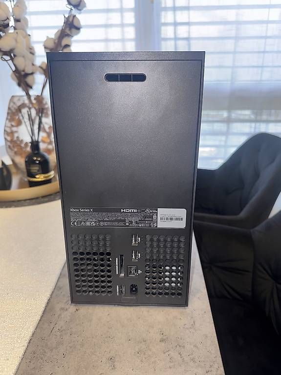 Microsoft Console: Xbox Series X - Console de jeu - État impeccable! – Usato da Riddes venduto da bru_8jqs 2
