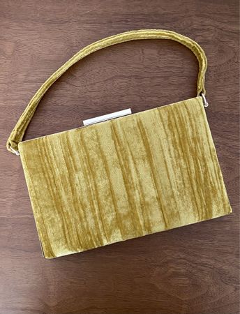 Pochette / clutch ZARA, velours, jaune moutarde