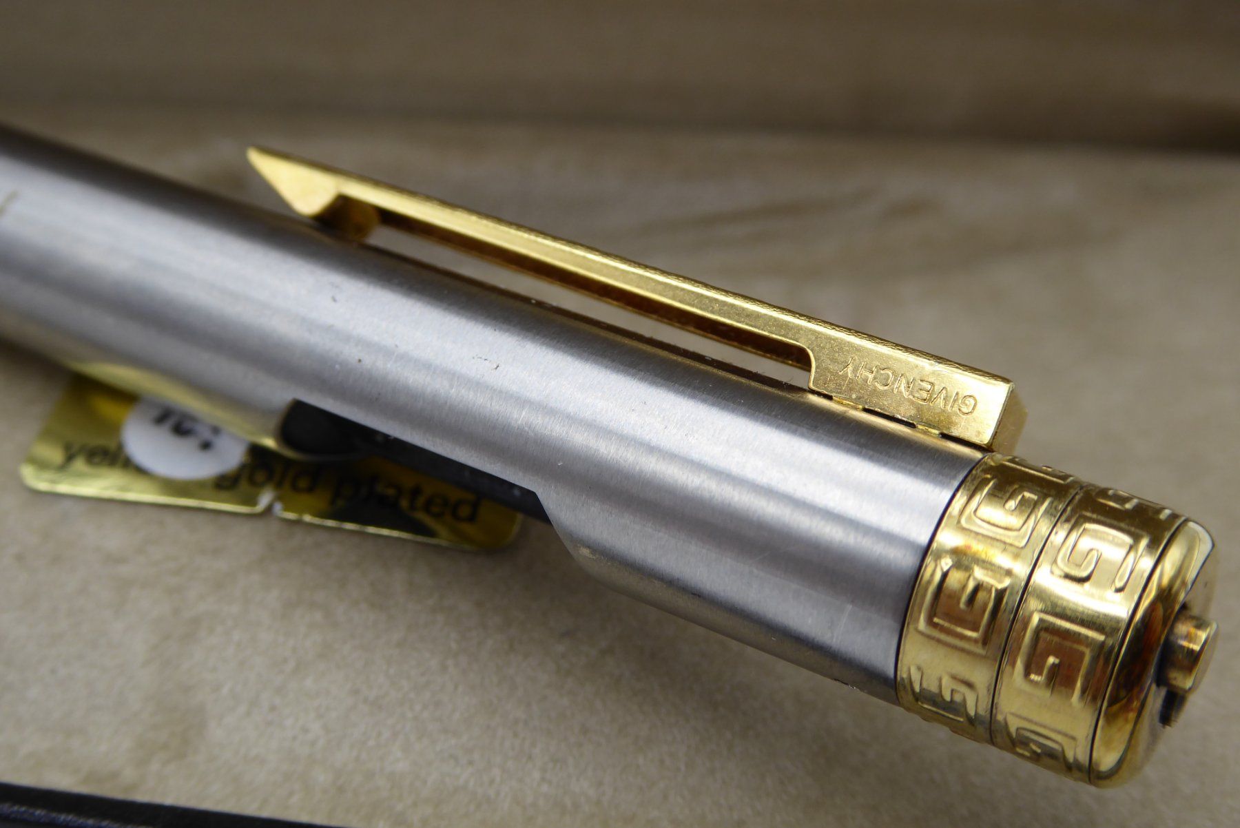 Givenchy Penna & Evidenziatori: Givenchy yellow Gold Plated Ballpoint Pen – Usato da Geneve venduto da adr_xk6n 8