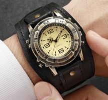 Stevio Vintage-Stil Leder Quarzuhr