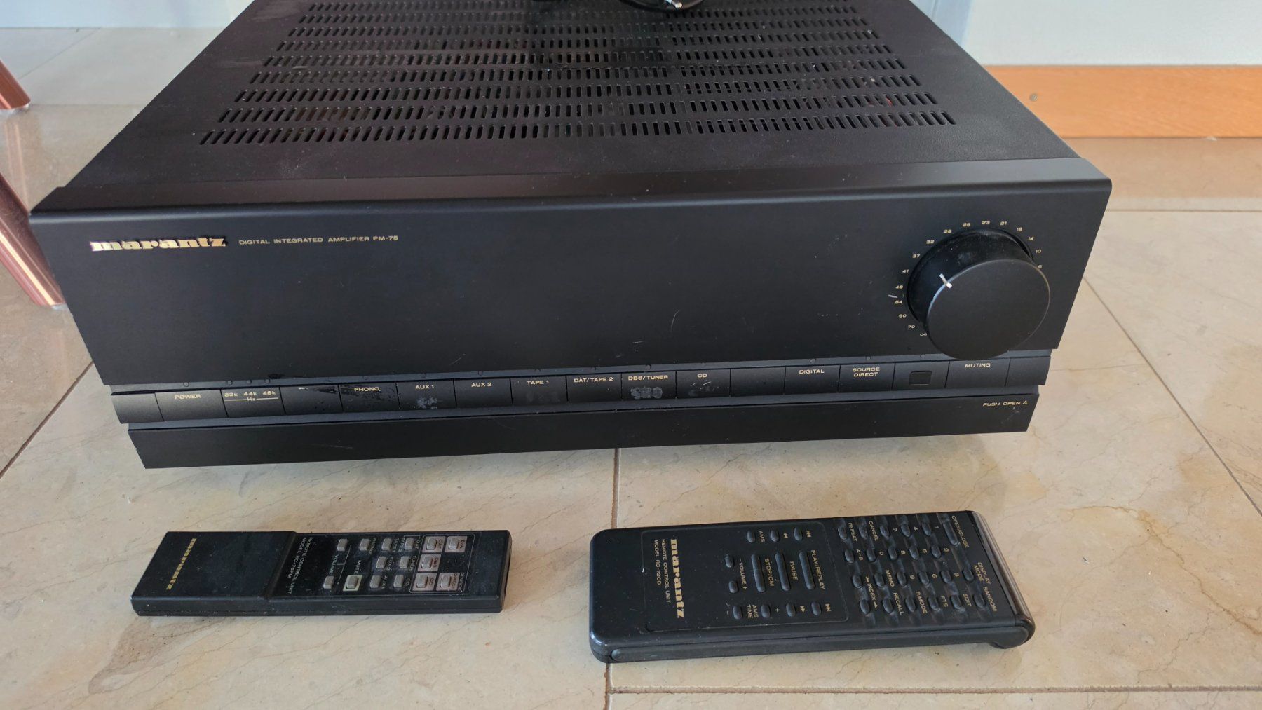 Marantz Amplificateurs: Marantz Verstärker PM-75 – D'occasion à Villars-sur-Glâne par Nico006