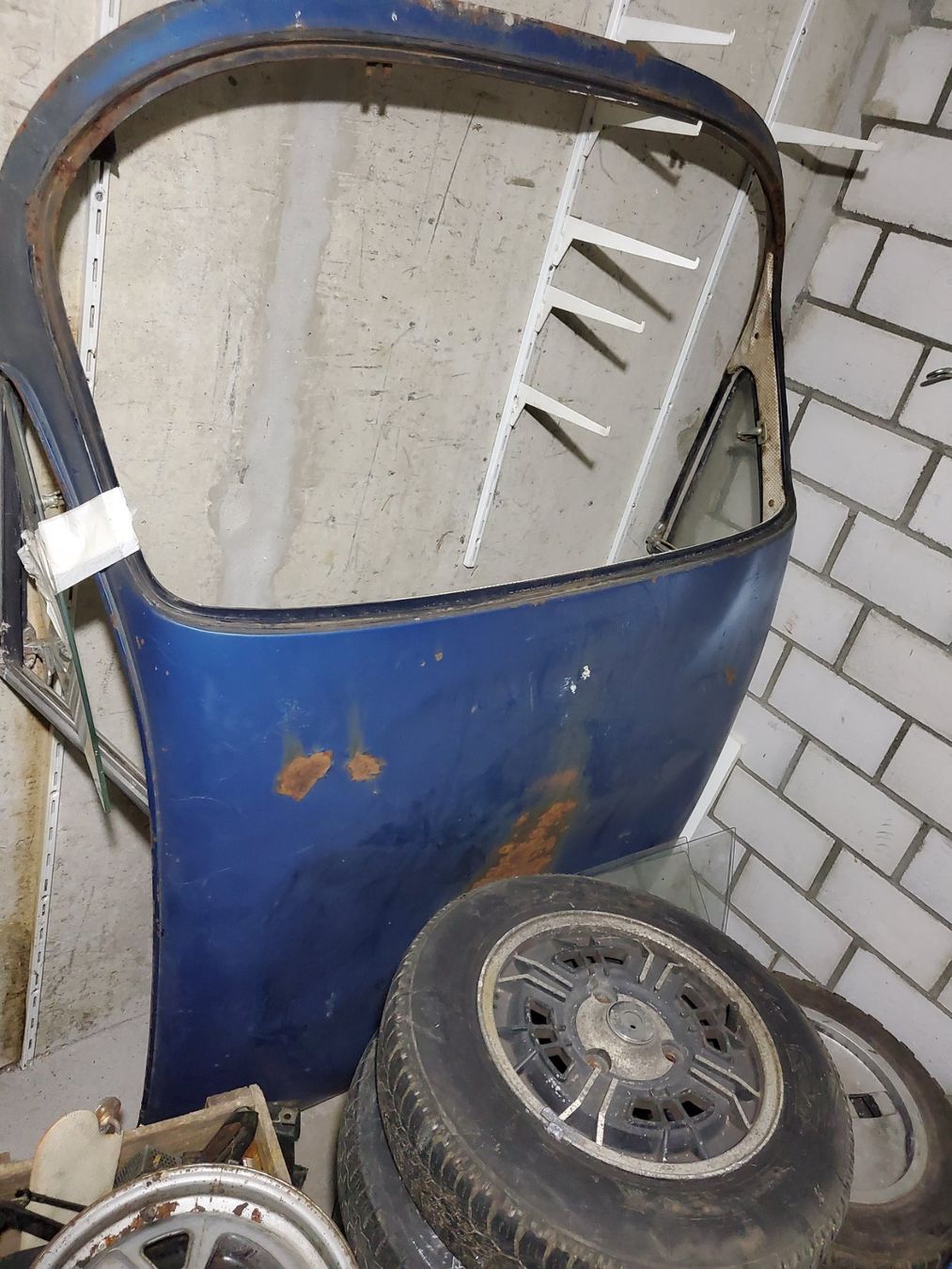 Renault Tutti pezzi di ricambio auto: Hardtop Renault Caravelle Cabrio. Original Teil – Usato da Balsthal venduto da redcarpet 1