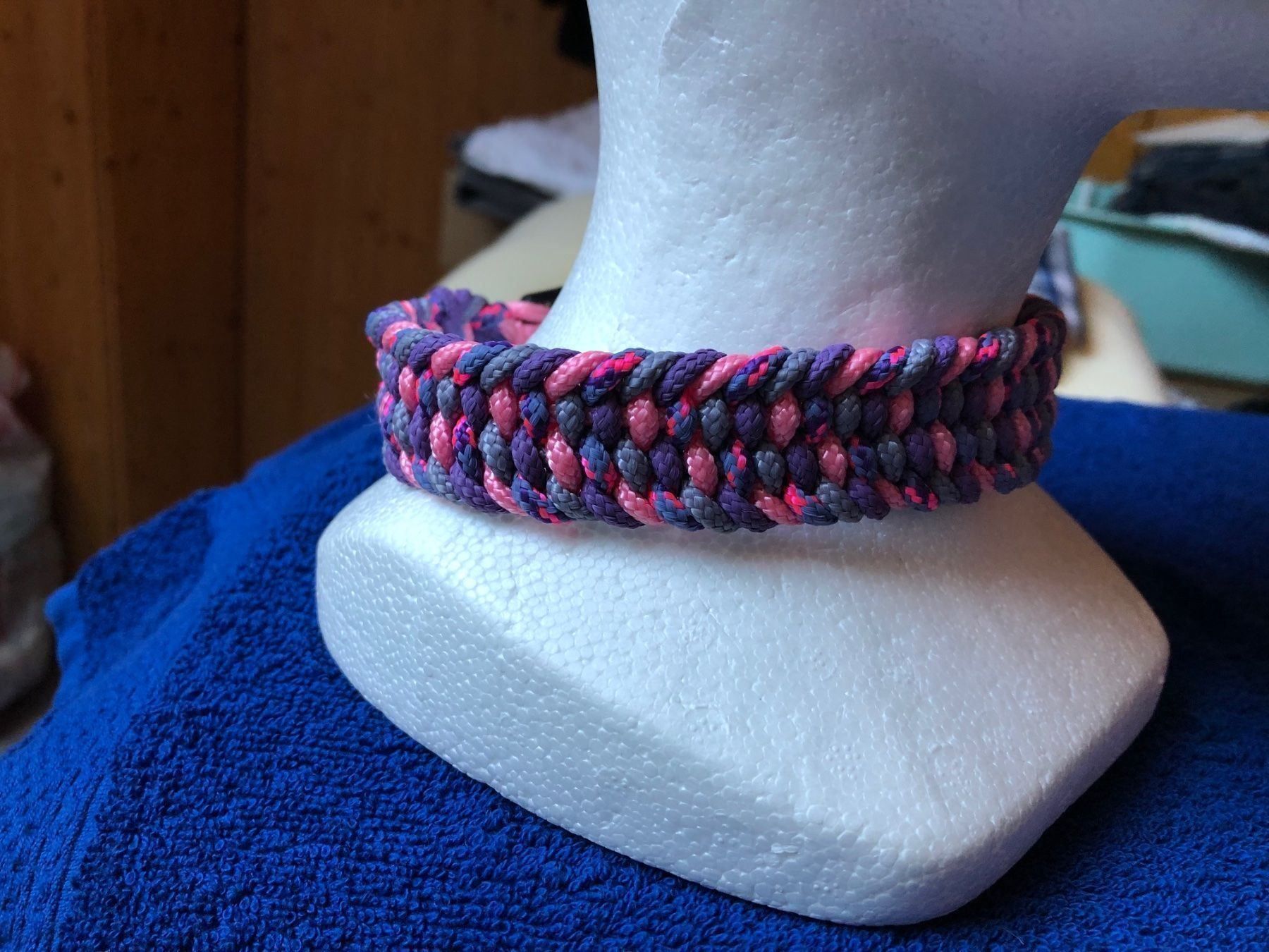 Guinzagli & Collari: Hundehalsband Paracord Handarbeit – Nuovo (secondo la descrizione) da Mönchaltorf venduto da lubusc 2