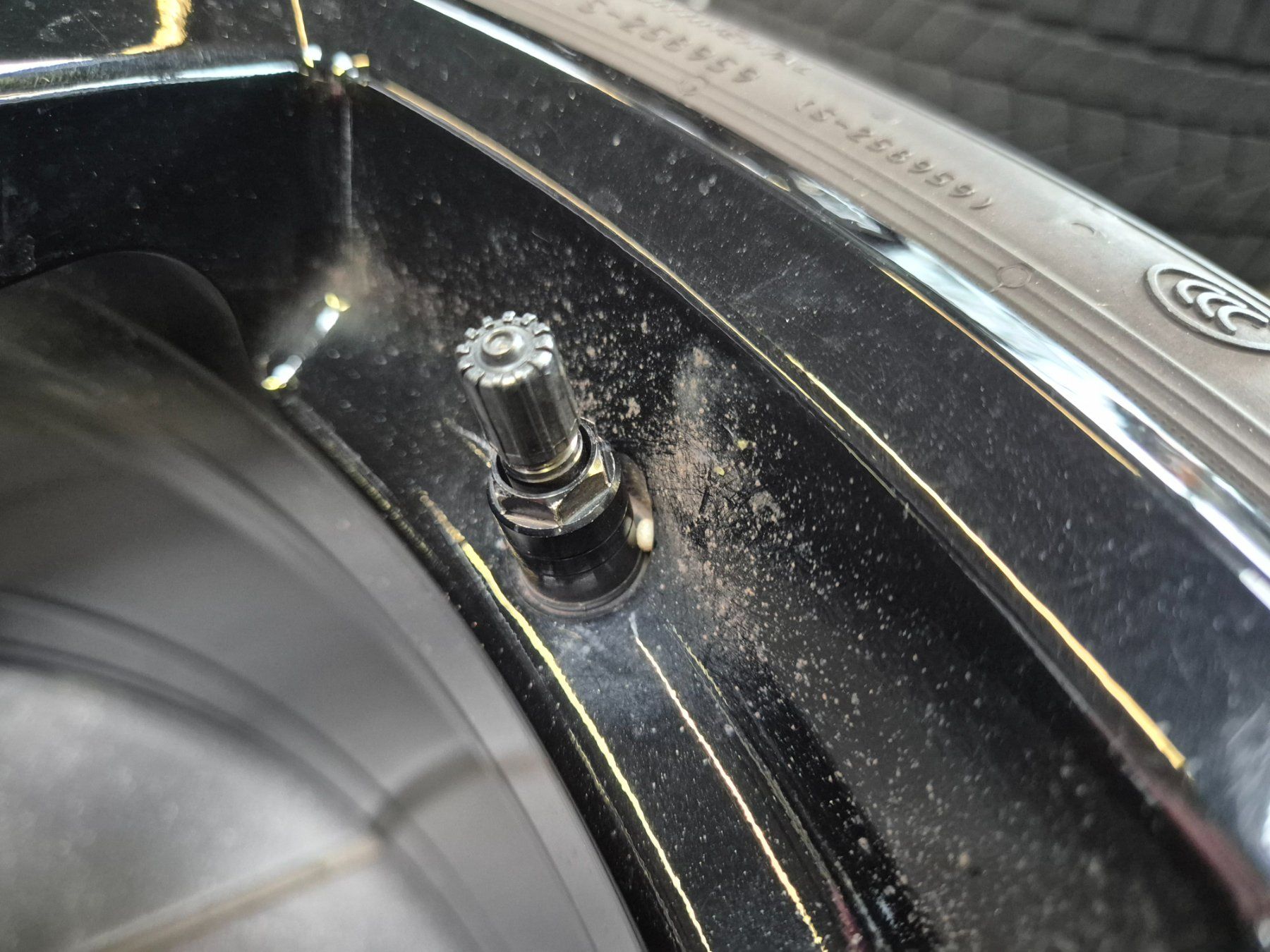 Pneumatici & Ruote complete: Winterräder 18" BMW 1er – Usato da Winterthur venduto da WEWi-Ersatzteile 2