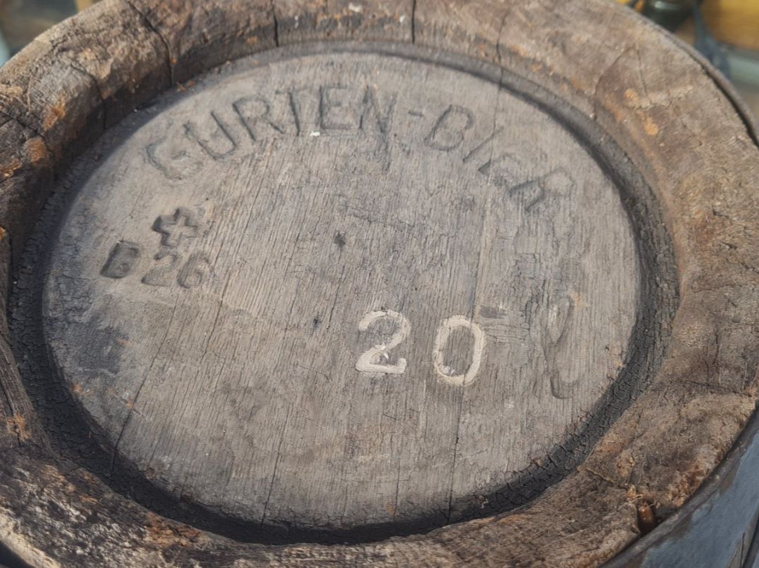 Tutte le decorazioni: Bierfass Gurten aus Eiche Gurtenbier – Usato da Hofstetten b. Brienz venduto da Nordtor 2