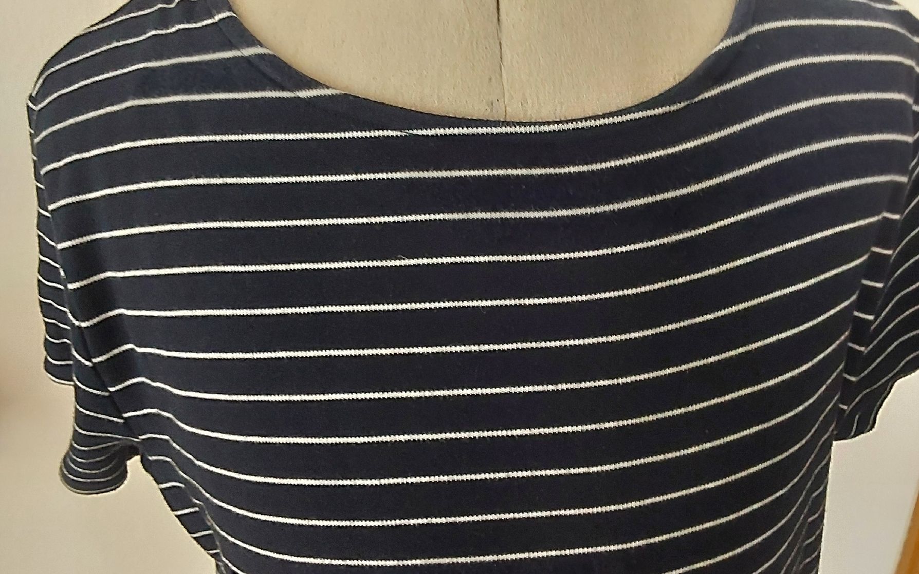Vestiti: Kleid dunkelblau 46 Baumwolljersey – Usato da Köniz venduto da scopello12 3