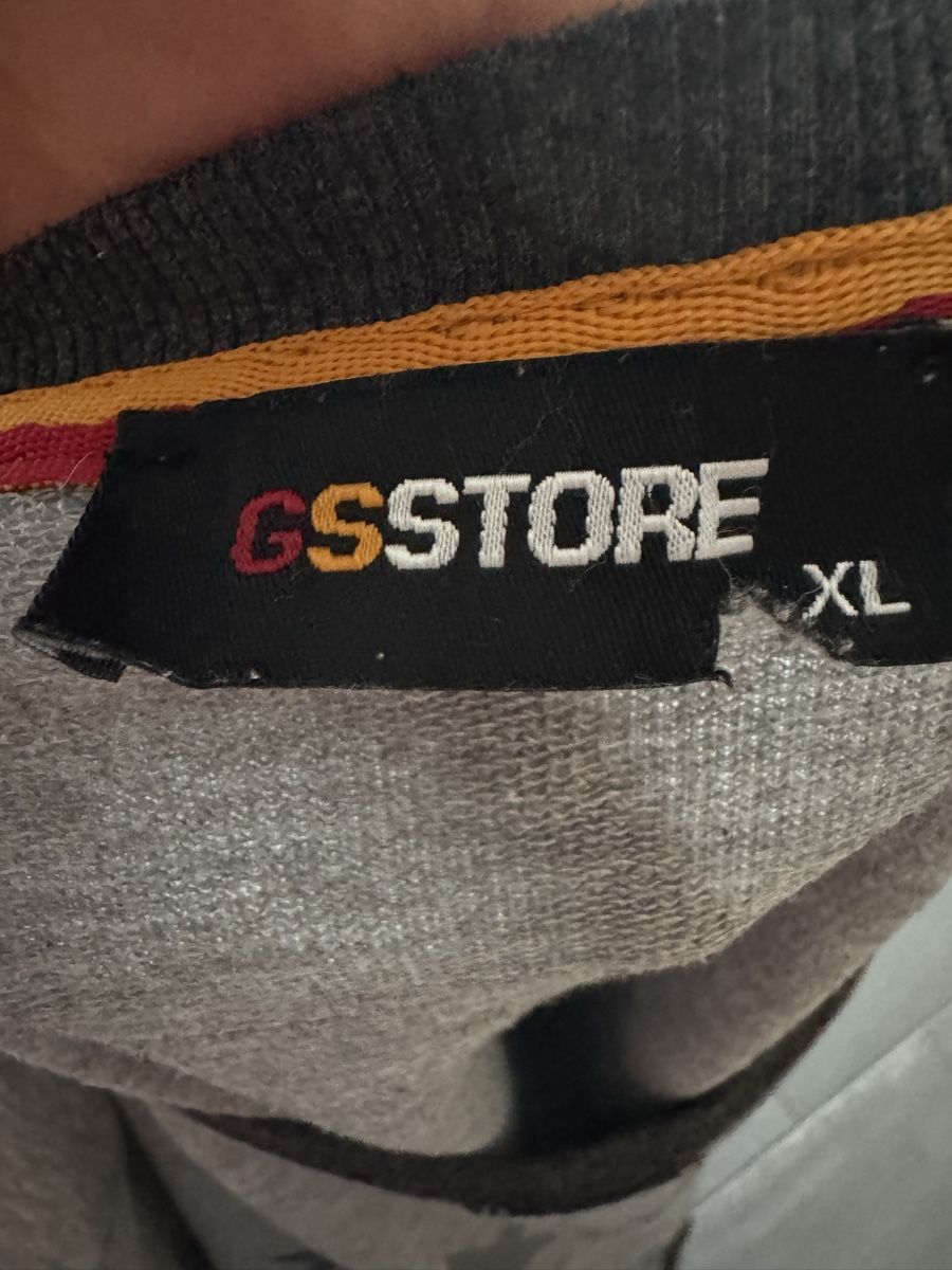 Maglioni & Felpe: GS Store Pullover XL, Top Zustand, Grau mit Logo! – Usato da Olten venduto da bir_k96n 3