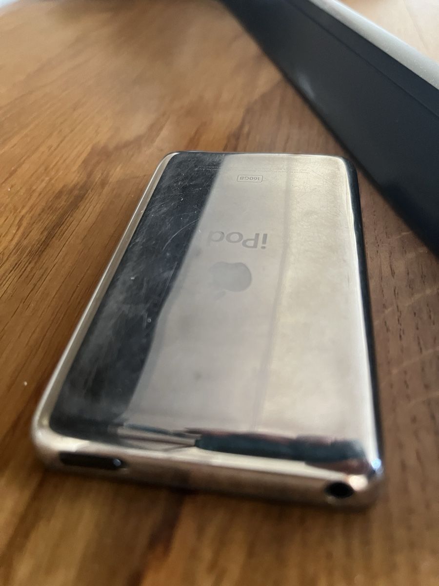 Apple Lecteur media portable: IPod Classic schwarz 160 GB – D'occasion à Romanshorn par Apfelschuss 3