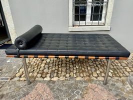 Massage Liege echt Leder schwarz / chrom