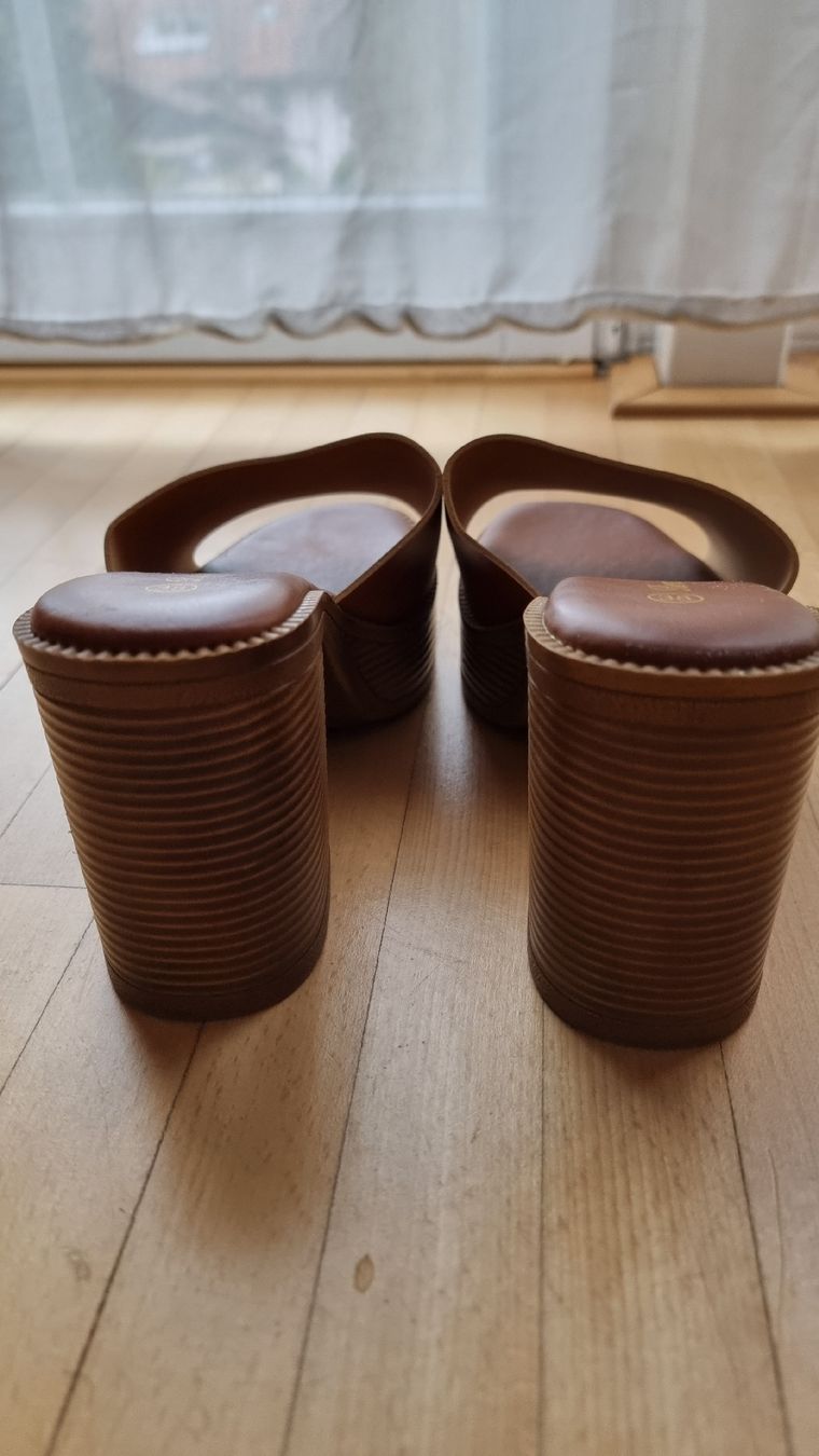 Scarpe da donna: Sandalen mit Absatz – Usato da Veltheim AG venduto da gave04 1