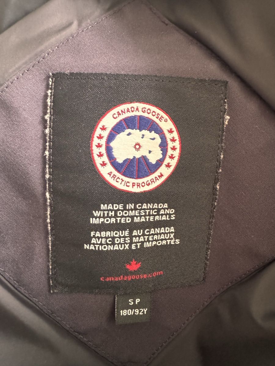 Giacche: Canada Goose Winterjacke Gr. S – Usato da Villmergen venduto da ardithq 3