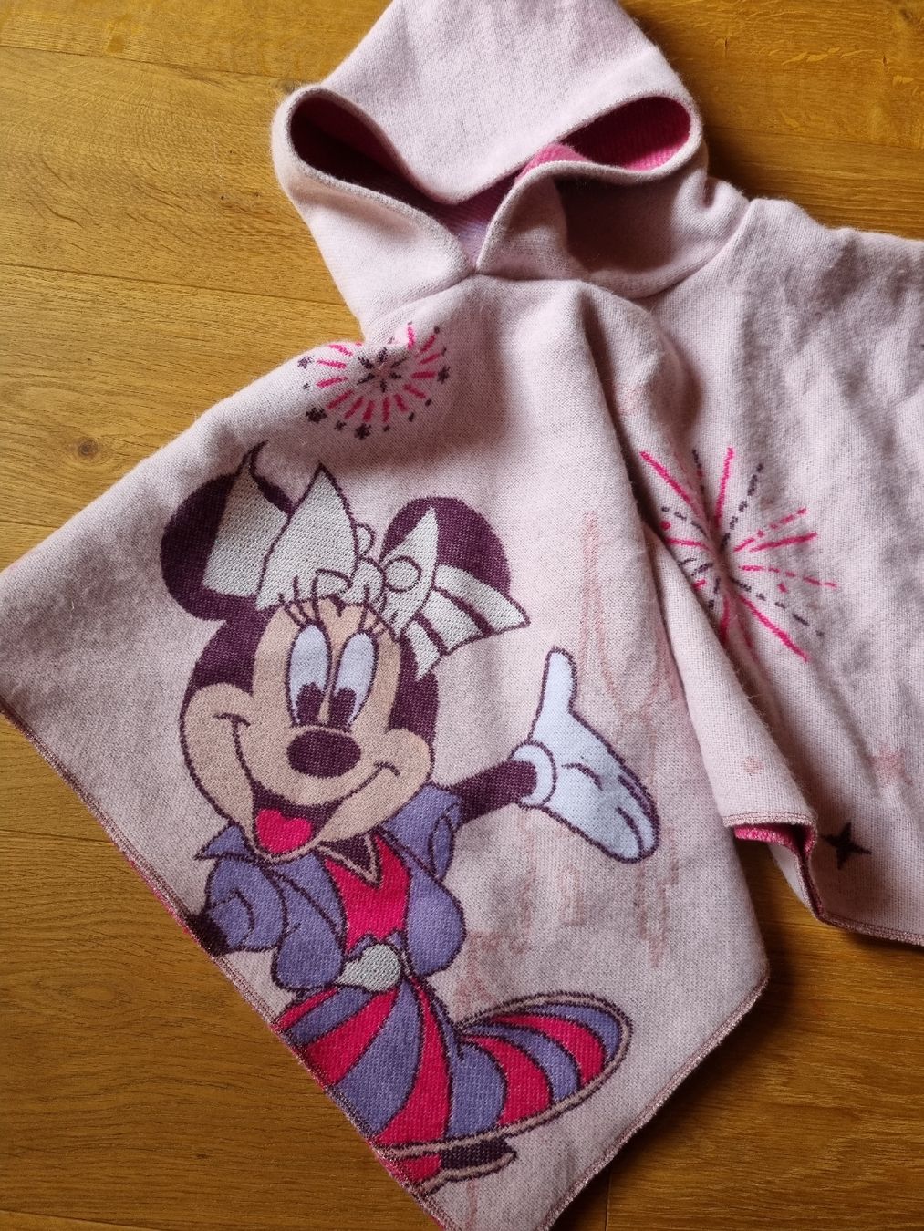Jacken & Mäntel: Poncho Minnie – Gebraucht aus Château-d'Oex von mae_6pqm 1