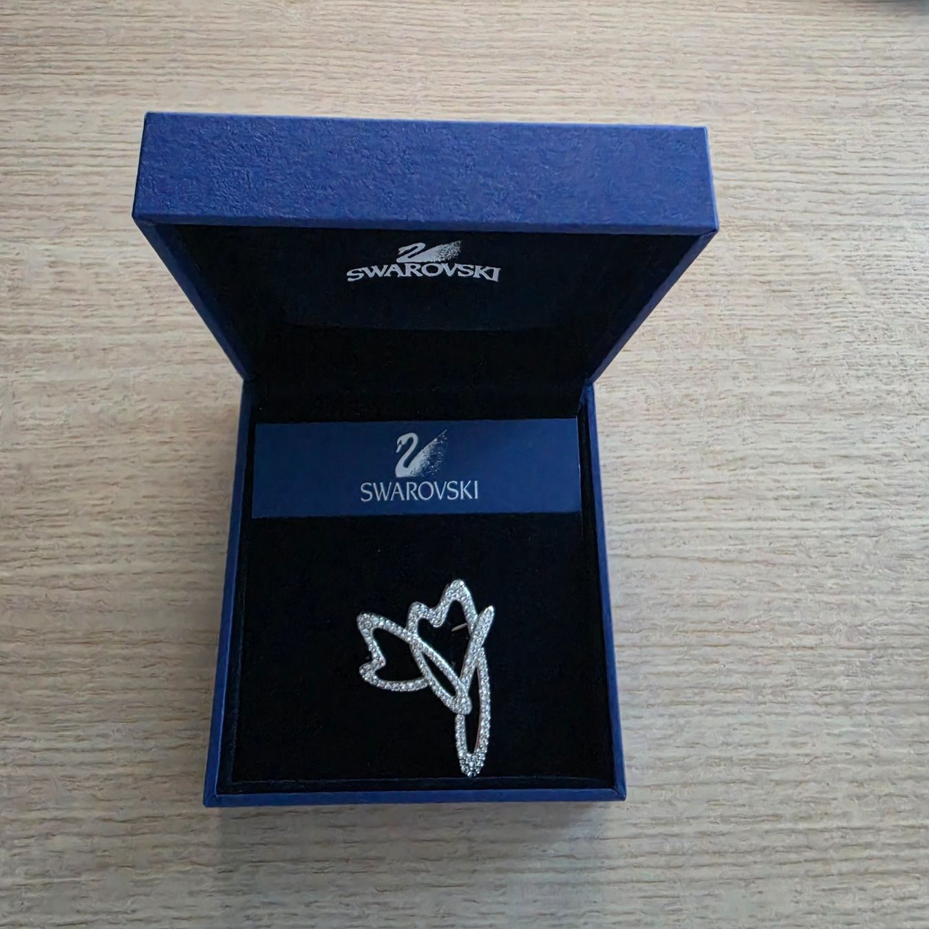 Swarovski Broschen & Nadeln: Swarovski Brosche – Gebraucht aus Elsau von Tba