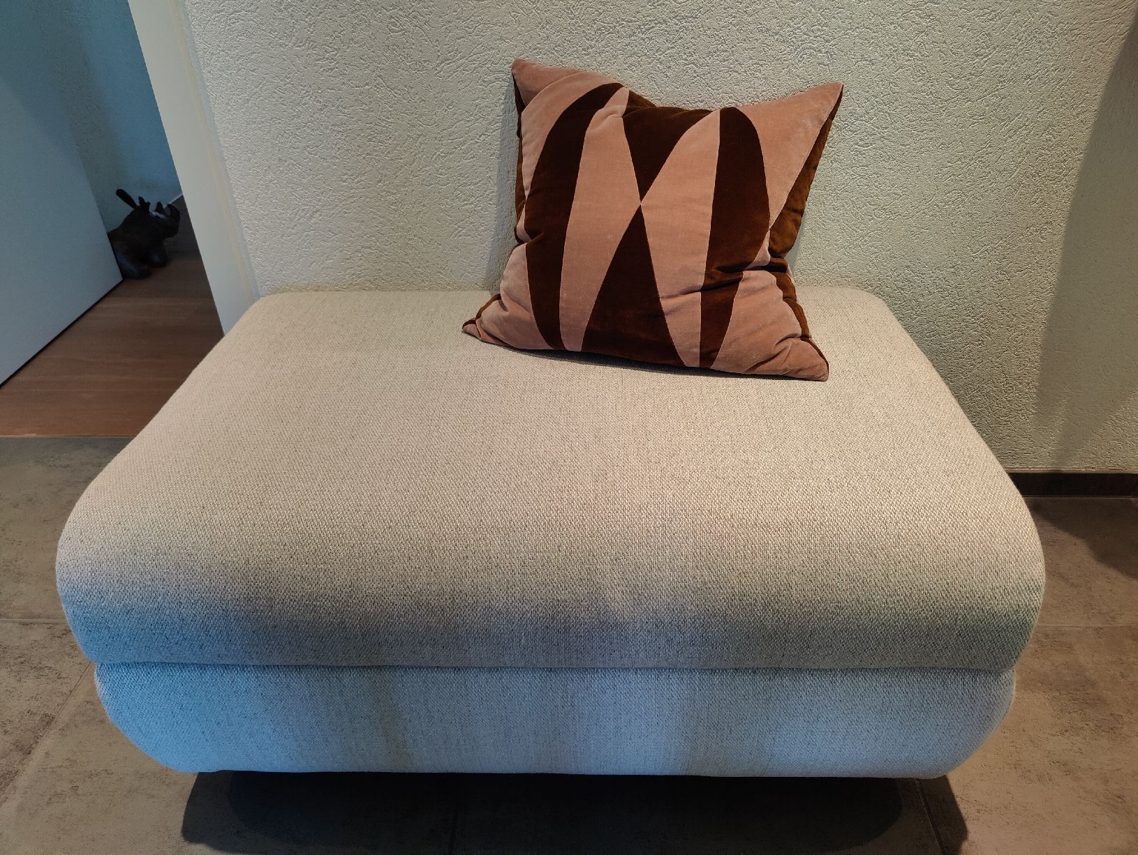 Bolia Sgabelli: Bolia Polsterhocker mit Staufach – Usato da Zürich venduto da gim_6fx7 5