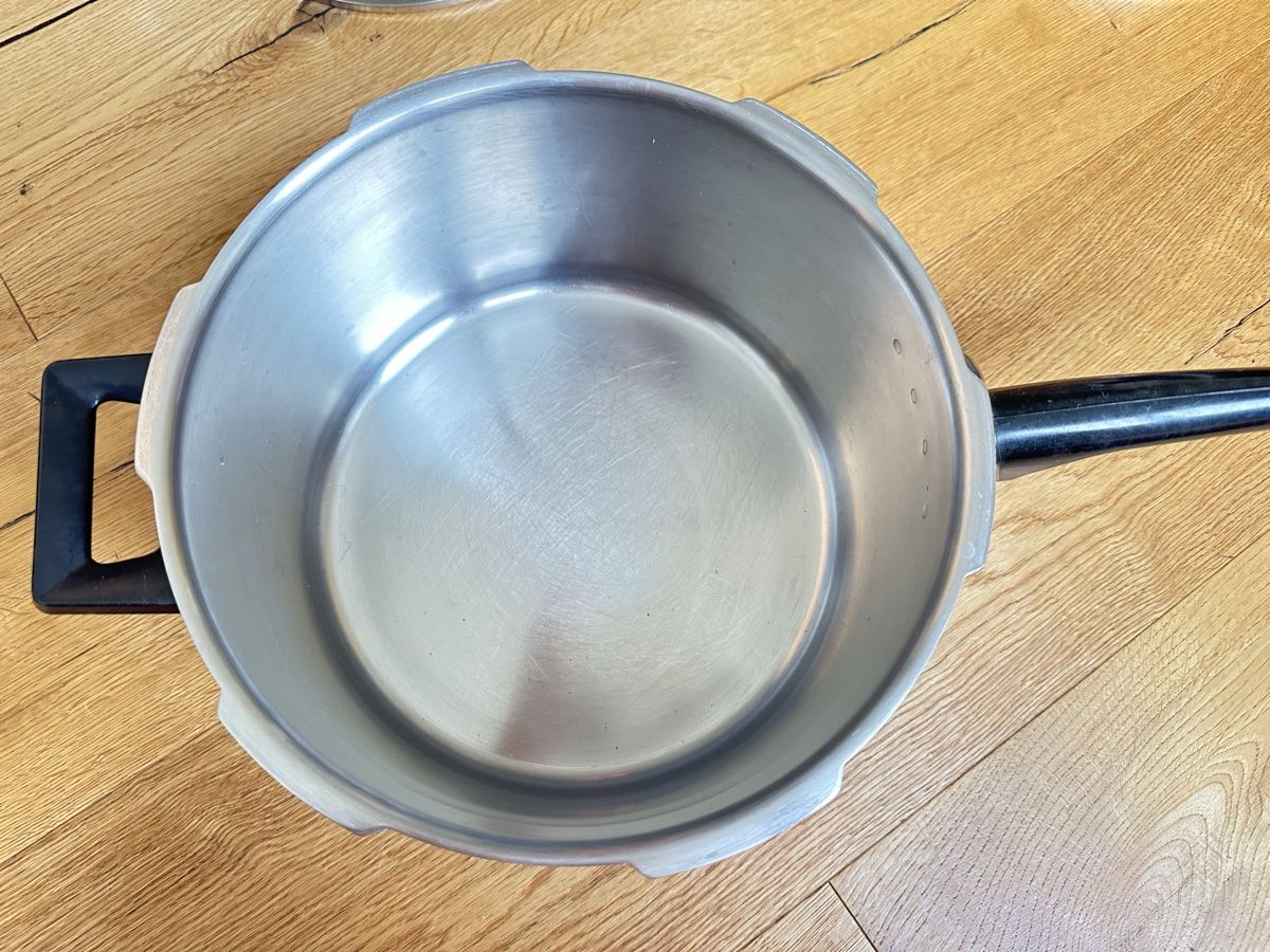 Duromatic Casseroles: Duromatic Dampfkochtopf – D'occasion à Ebmatingen par VWCalifornia13 3