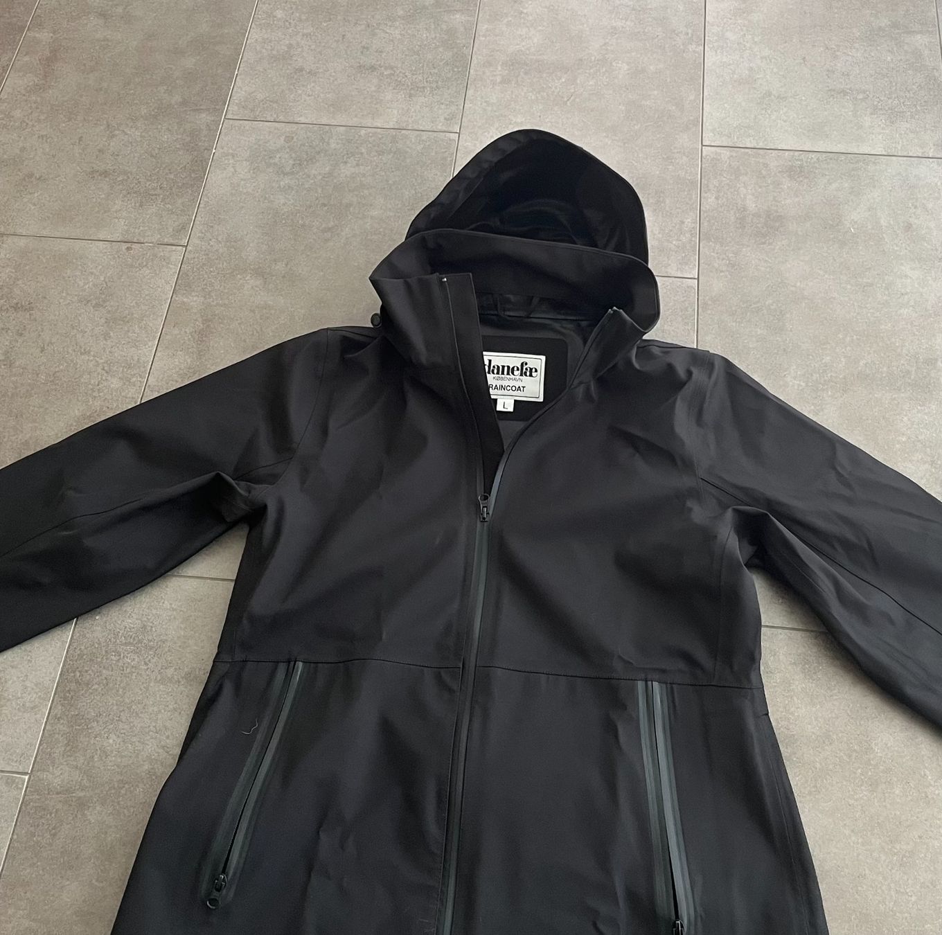 Danefae Jacken: DANEFAE Regenjacke Grösse L – Gebraucht aus Langenthal von Tosafaal 1