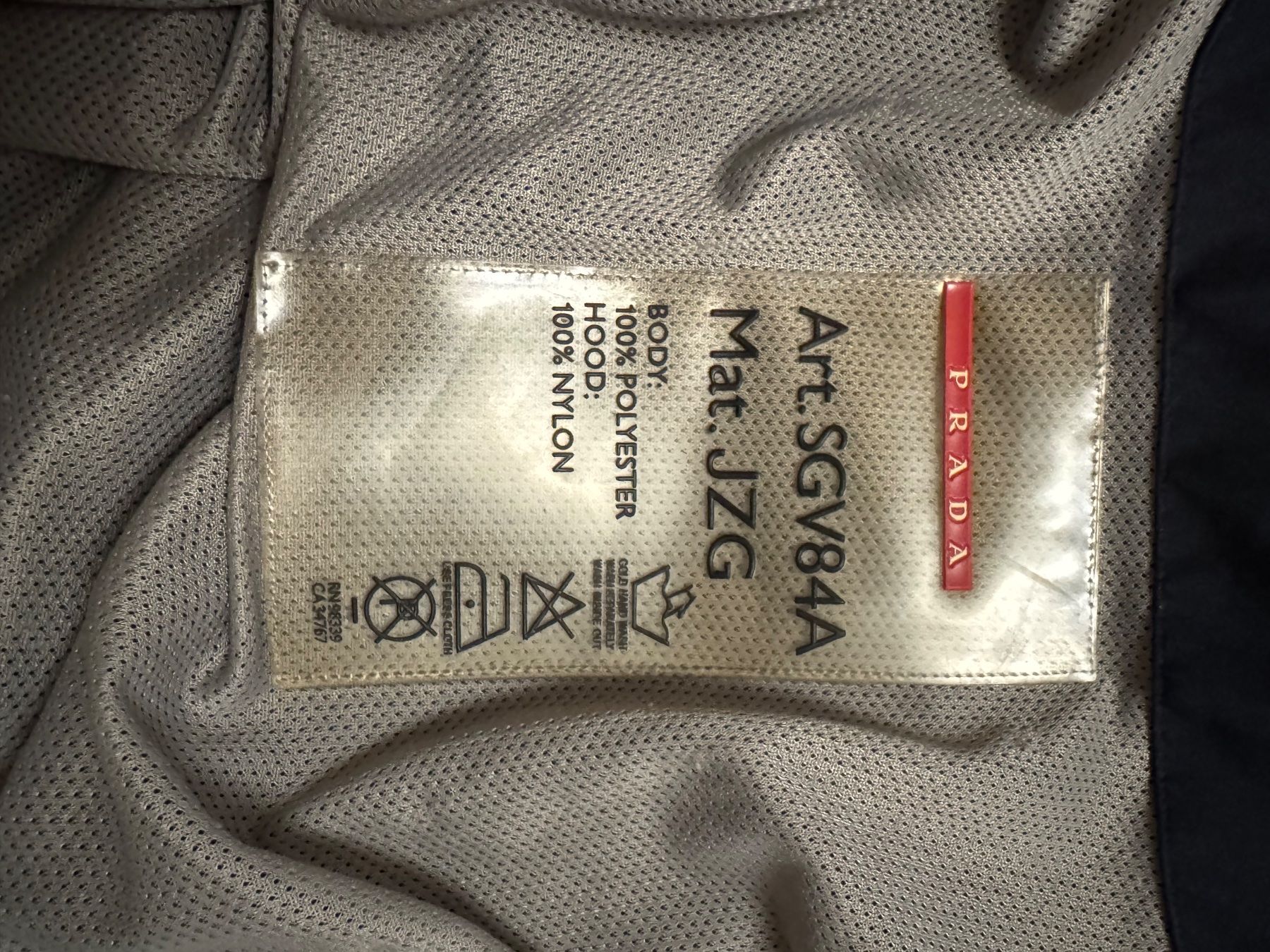 Prada Giacche: Prada Sport Jacket - SGV84A – Usato da Root venduto da lostangels00 6