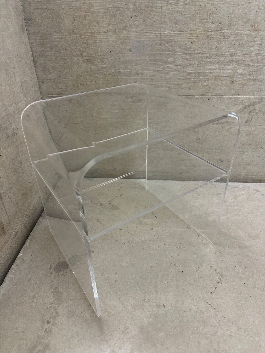Tavoli: Side table + shelf plexiglass 🤍 Beistelltisch Plexiglas – Usato da Zuerich venduto da mas925 2