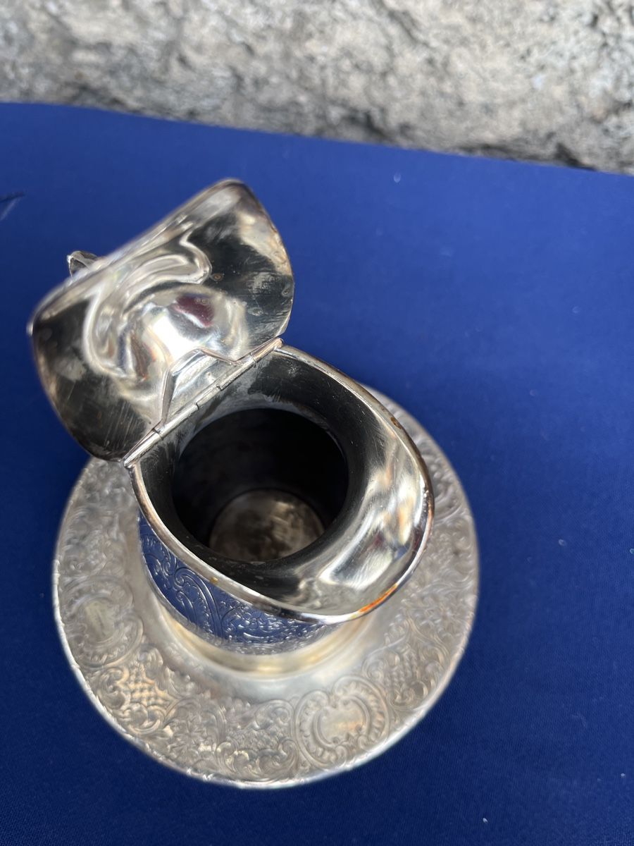 Caraffe: Kännchen versilbert mit Unterteller England gebraucht – Usato da Brienz BE venduto da hey_z9vg 2