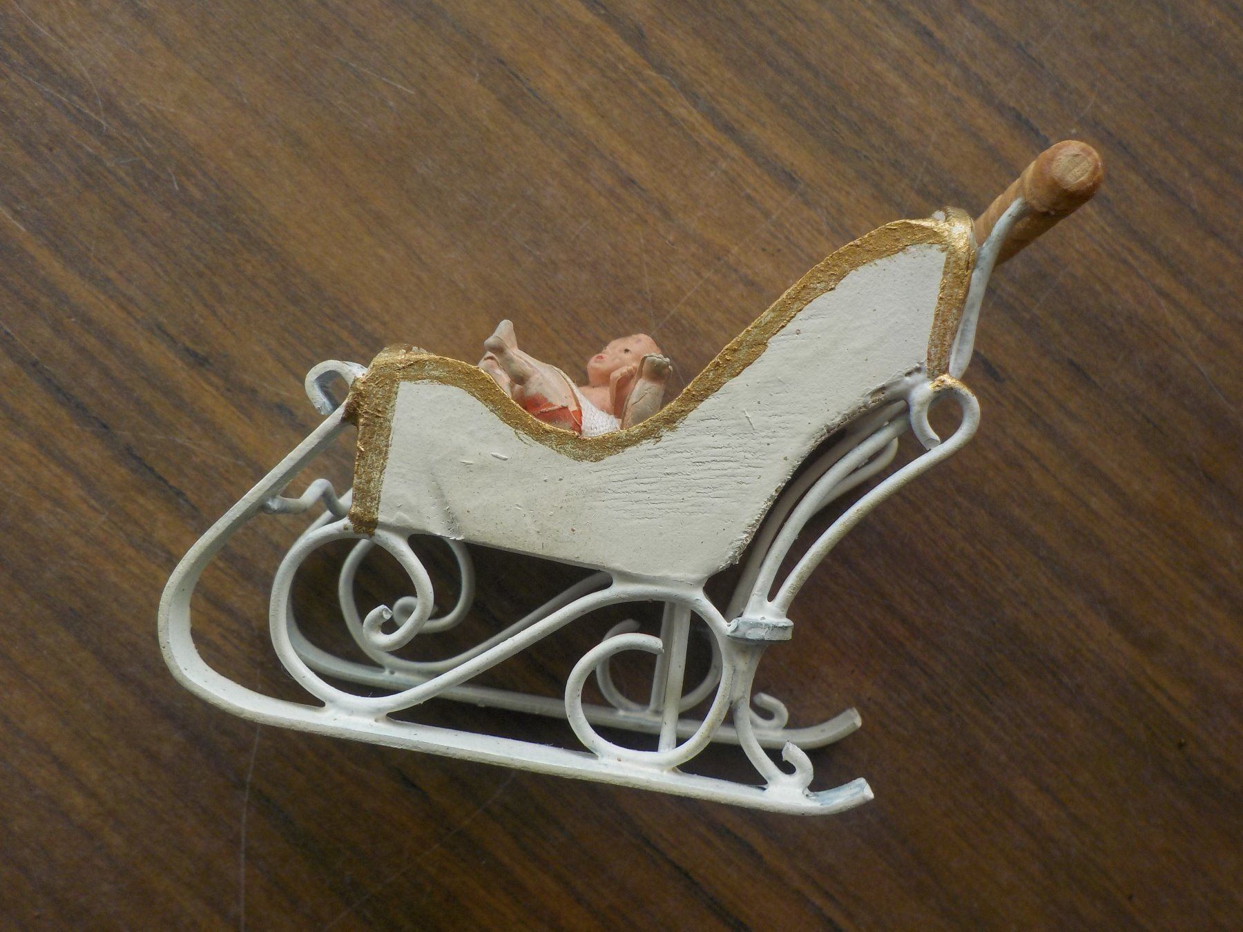 Giocattoli: Puppenstube antik - Schlitten Püppchen – Usato da Mörschwil venduto da antiksalon 8