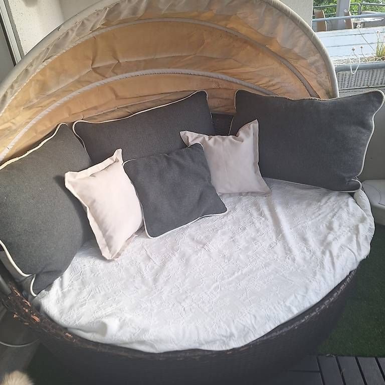 Chaises longues: Liegemuschel  – D'occasion à Oberentfelden par vla_pyr6 4