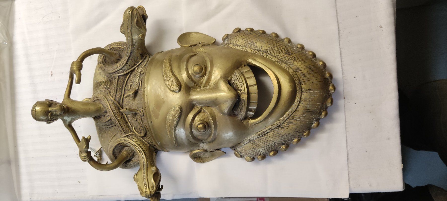 Arte internazionale: Maske aus Afrika – Usato da Rüegsauschachen venduto da Regina65