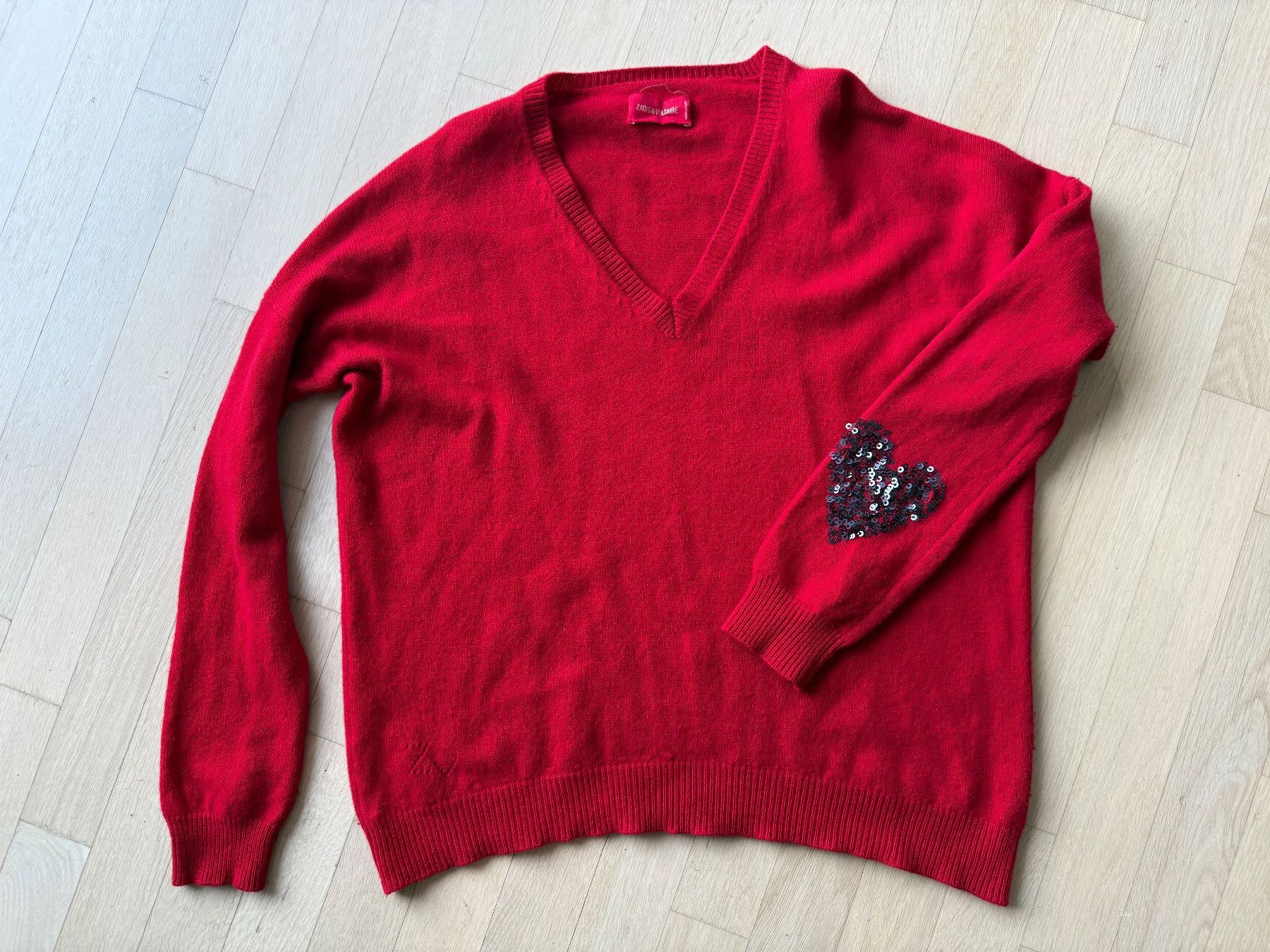 Pulls & Sweat-shirts: Zadig & Voltaire Pullover L Rot Wolle Cashmere – D'occasion à Basel par Rouge. 1