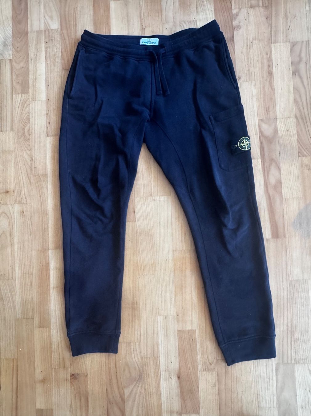 Stone Island Pantaloni: Stone island trainerhosen – Usato da Binningen venduto da Noncanislupus