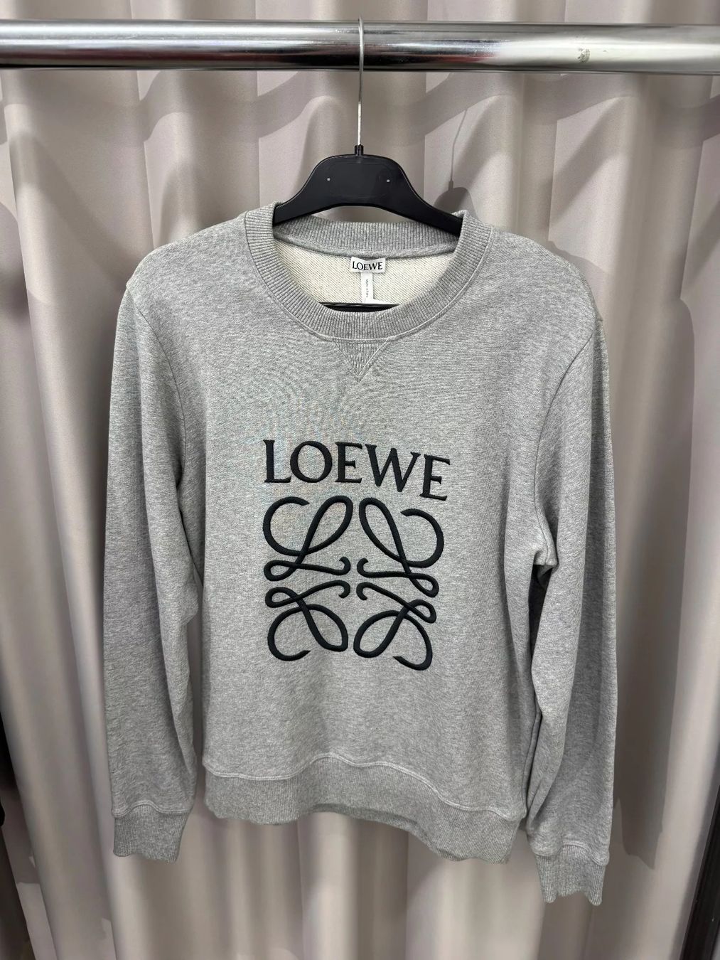 Loewe Maglioni & Felpe: Loewe Sweatshirt – Usato da Luzern venduto da CAZS_Luzern