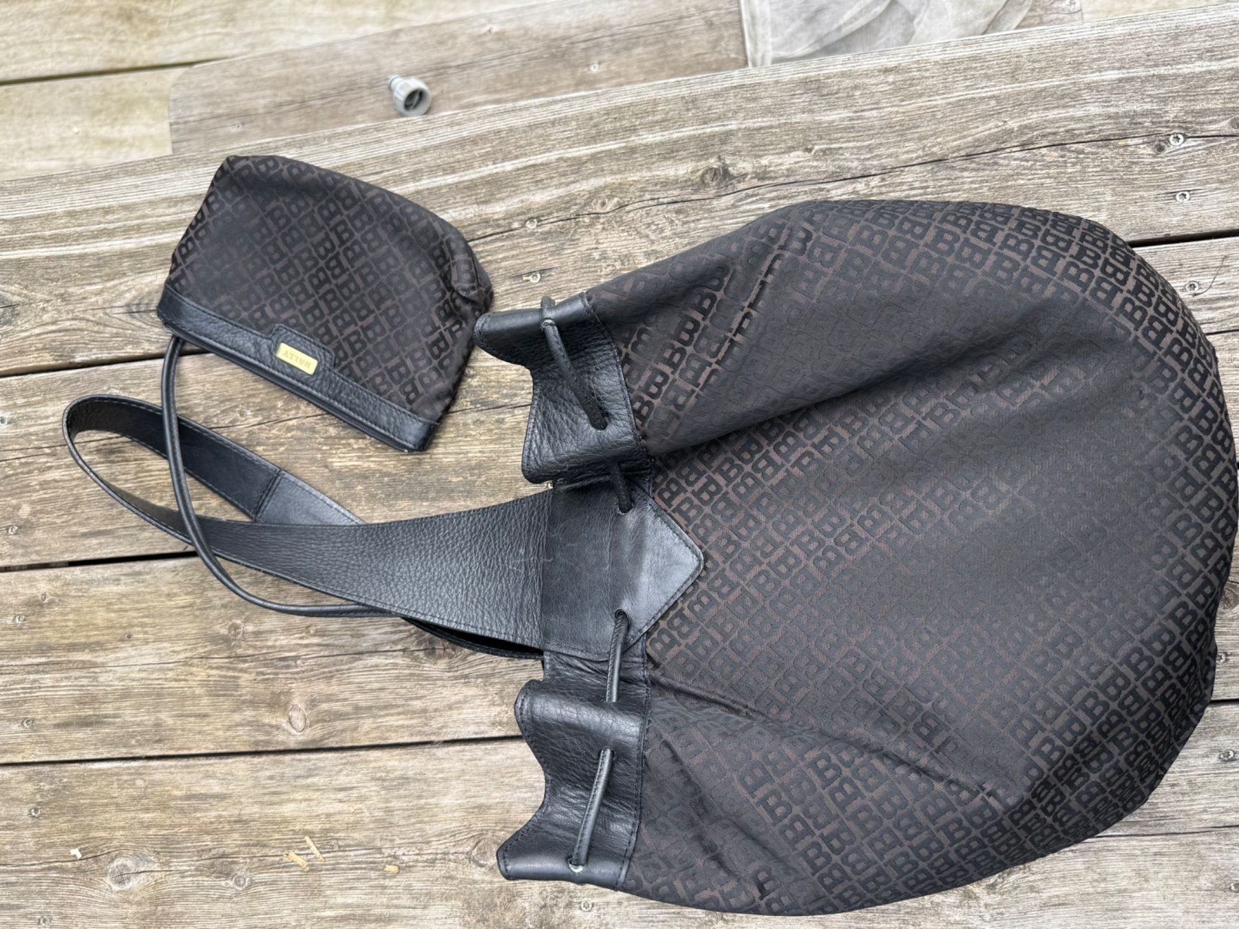 Bally Borse da donna: Bally Umhängetasche 90er Jahre – Usato da Lostorf venduto da Ka_schmi 5