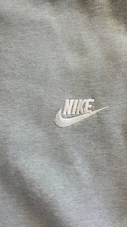 Nike Pantaloni: Nike Jogginpant M – Usato da Wallisellen venduto da s.varone 2