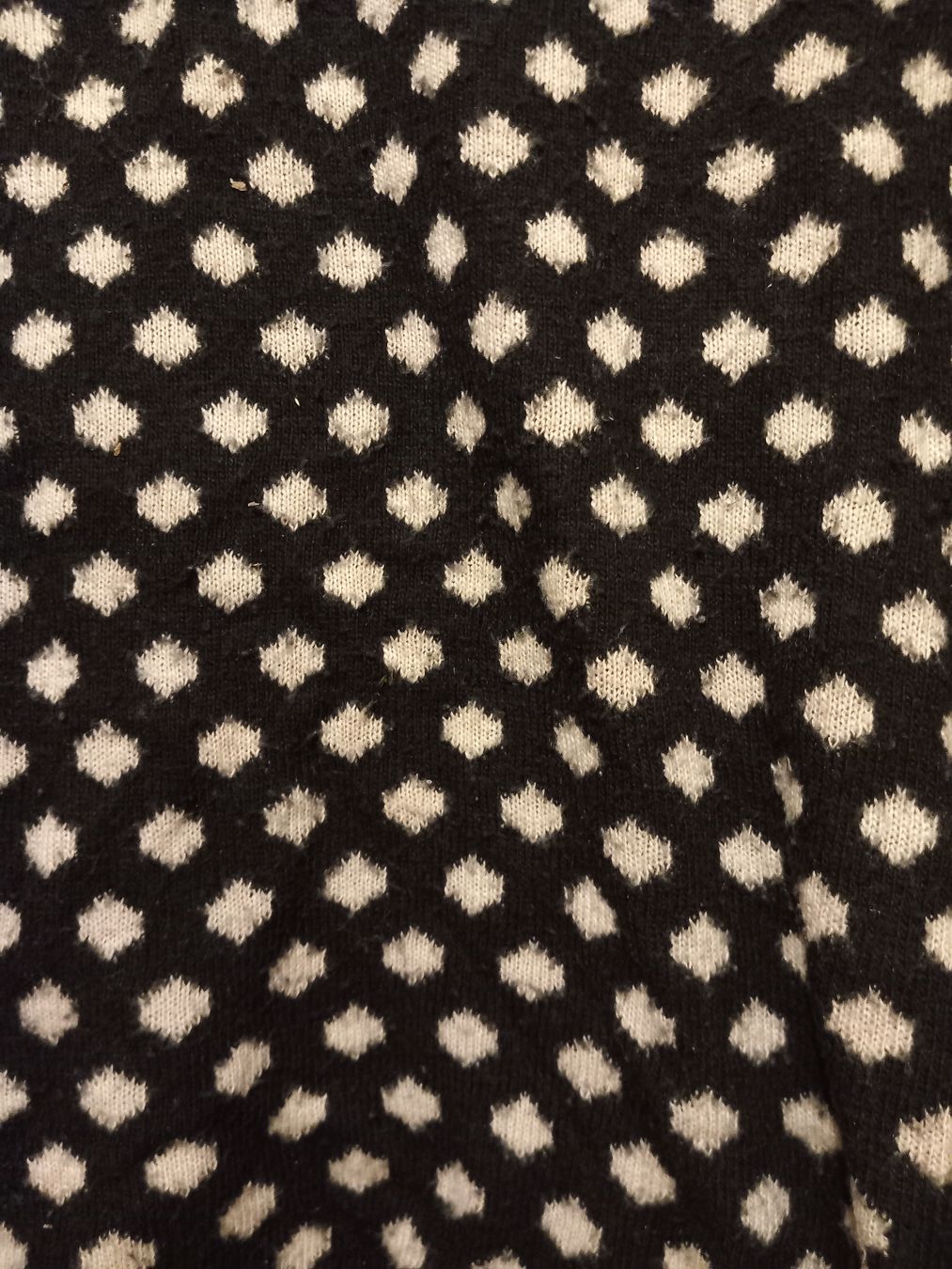 Pulls & Sweat-shirts: Pull THML noir à pois blancs Taille M – D'occasion à Faoug par per_kp6r 1