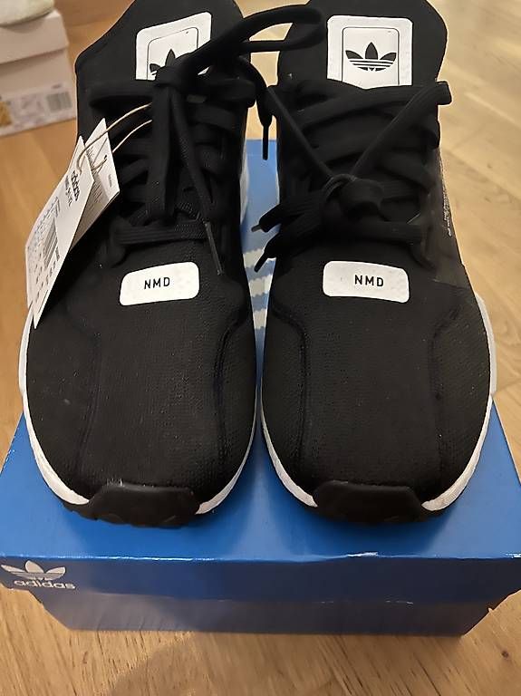 Scarpe da uomo: NMD R1 V2 – Usato da Aarburg venduto da jon_mw9q