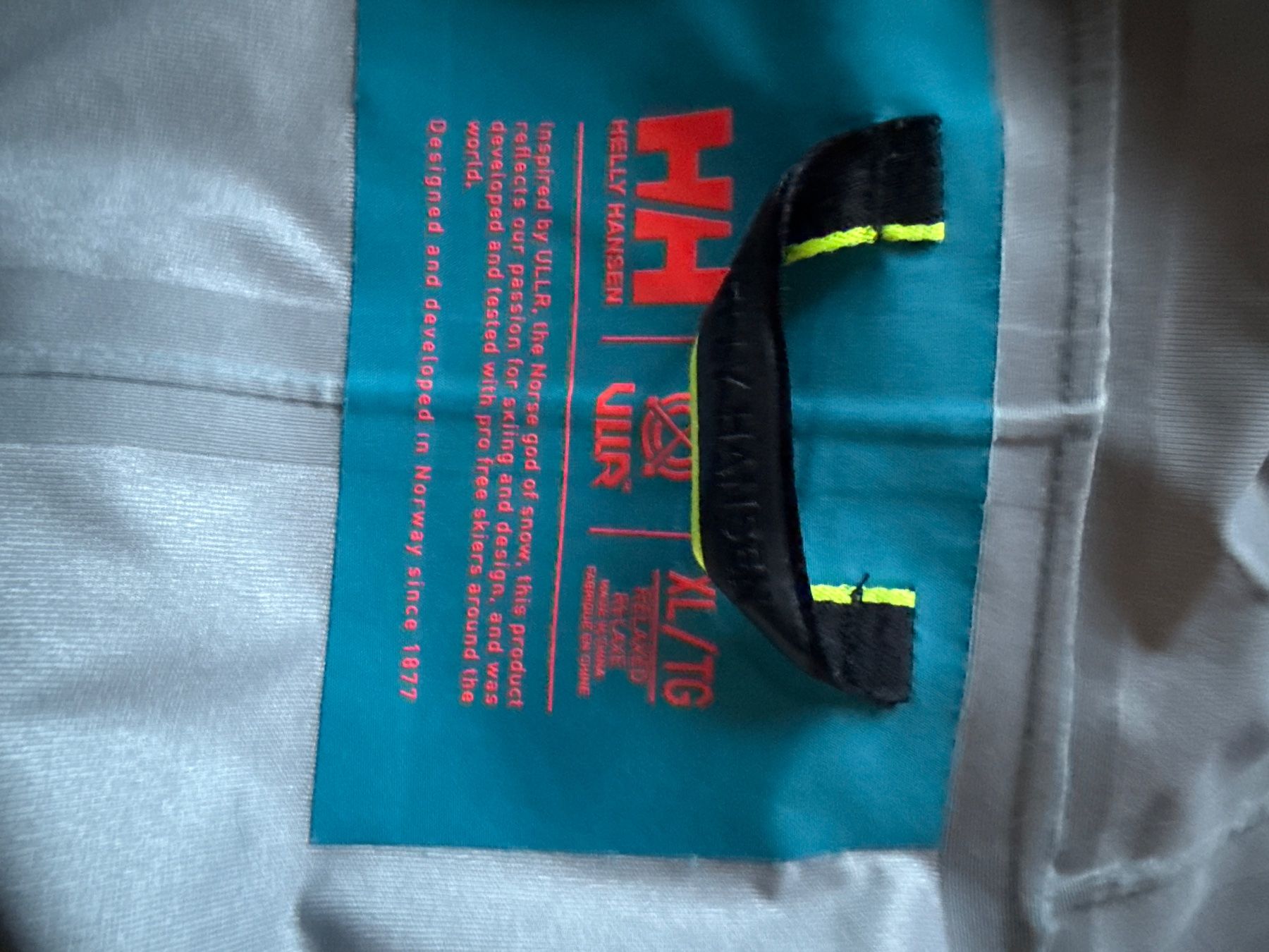 Giacche: Helly hansen – Usato da Oensingen venduto da Troedler81 6