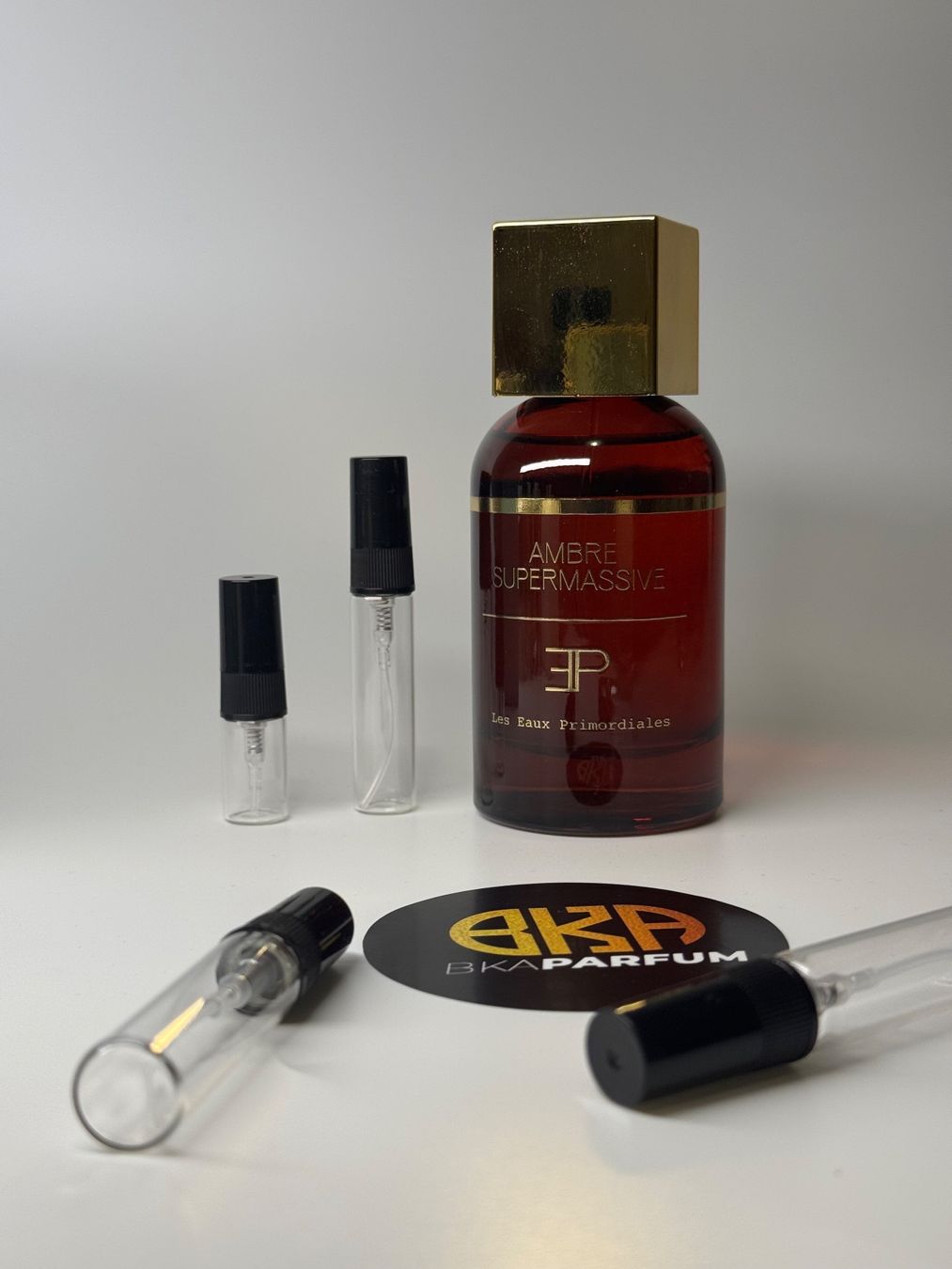 Parfums & Eau de Toilette: Ambre Supermassive - 2ml Decant/Abfüllung – Neuf avec emballage d'origine à Le Lignon par bkaparfum