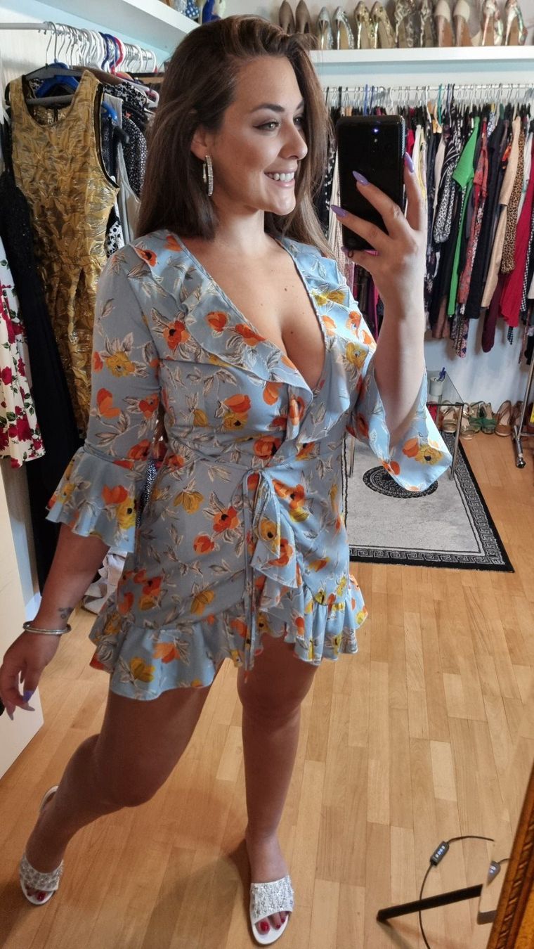 Vestiti: 🌺Kleid Größe 38🌺 – Usato da Wald ZH venduto da CapLux 1