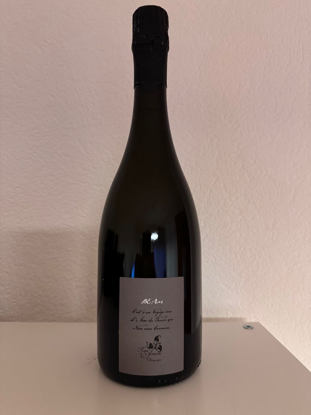 Wein: CEDRIC BOUCHARD ROSES DE JEANNE 'BE-COTE DE BECHALIN' 2014 – Neu und originalverpackt aus Crans VS von wine-trader