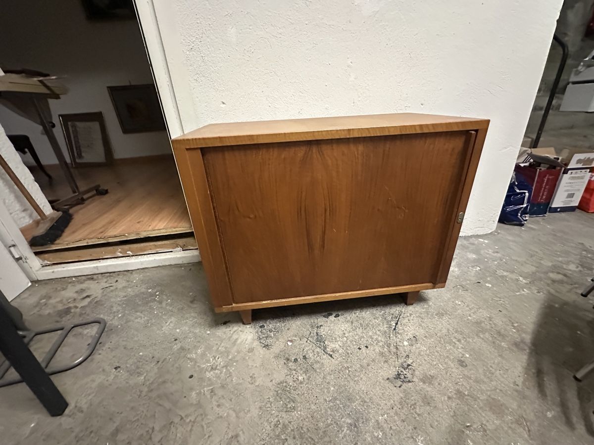 Kommoden: Mid-Century Rollfront-Sideboard / Archivschrank (Teak/Eiche) – Gebraucht aus Zürich von mywave