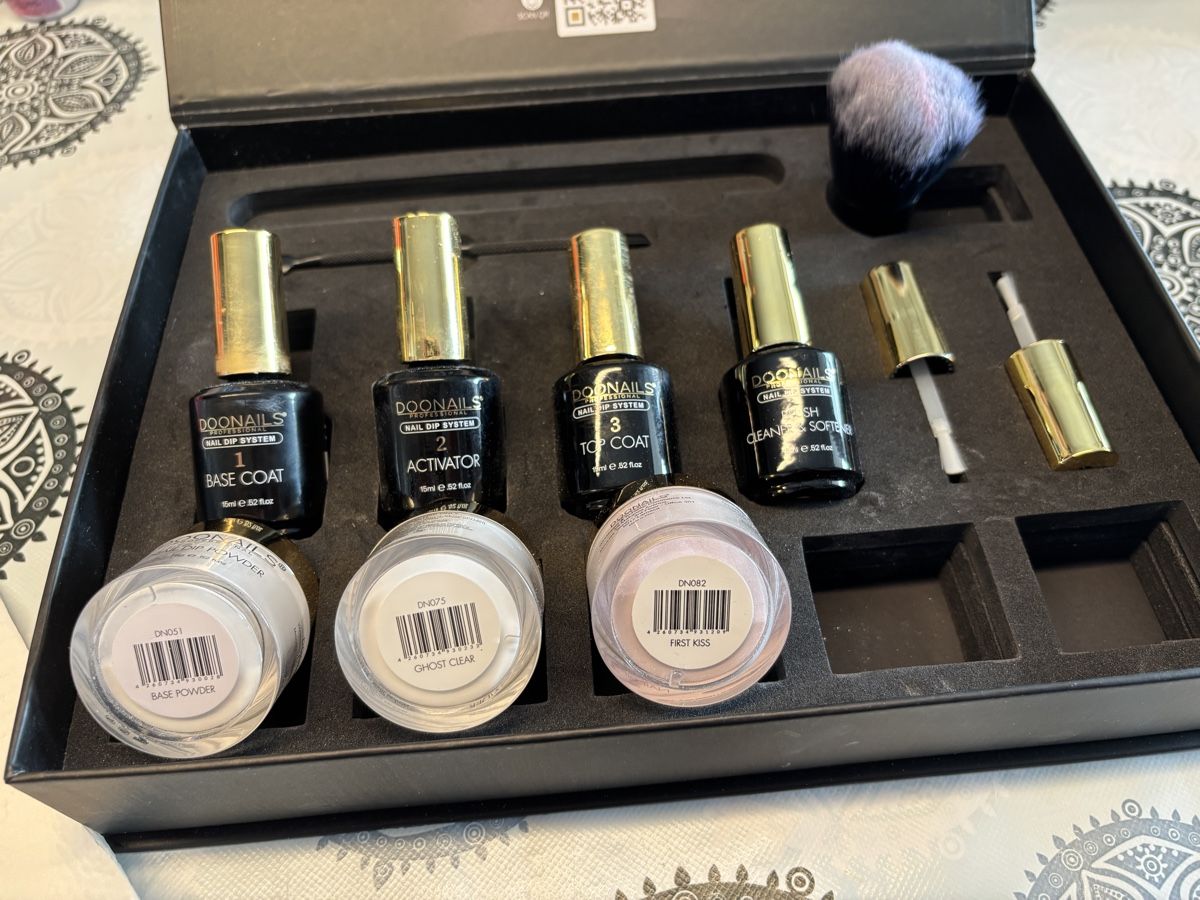 Doonails Nagellack: DOONAILS Nail Dip System Set guter Zustand – Gebraucht aus Wangen an der Aare von Semadeni13 1