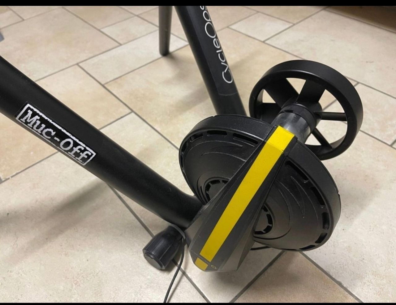 Saris Hometrainer: CycleOps Magnus Smart-Home Trainer Intelligent avec roue – Usato da Lausanne venduto da Ped_sf27