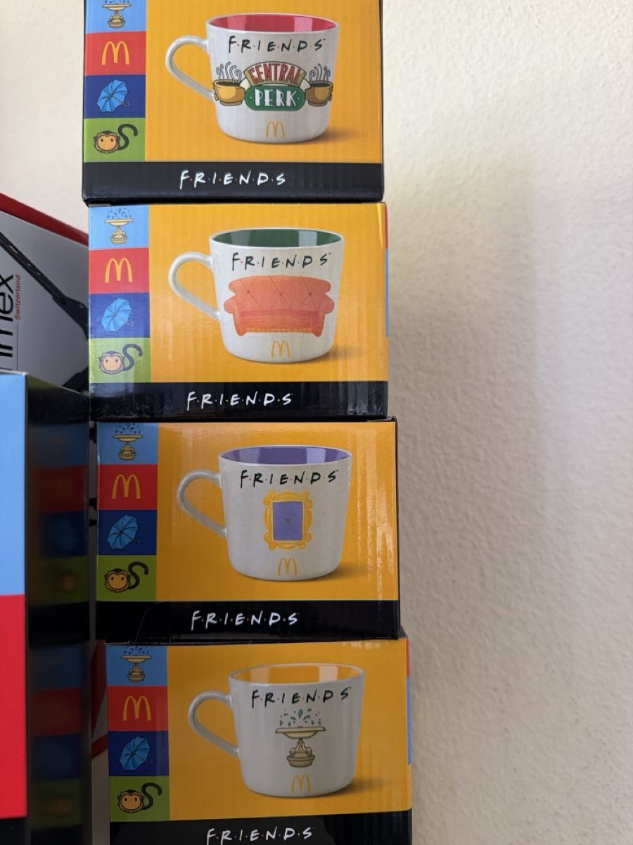 Tassen: Friends McDonald's Tassen Set neu – Neu und originalverpackt aus Pratteln von mag_22pq 1