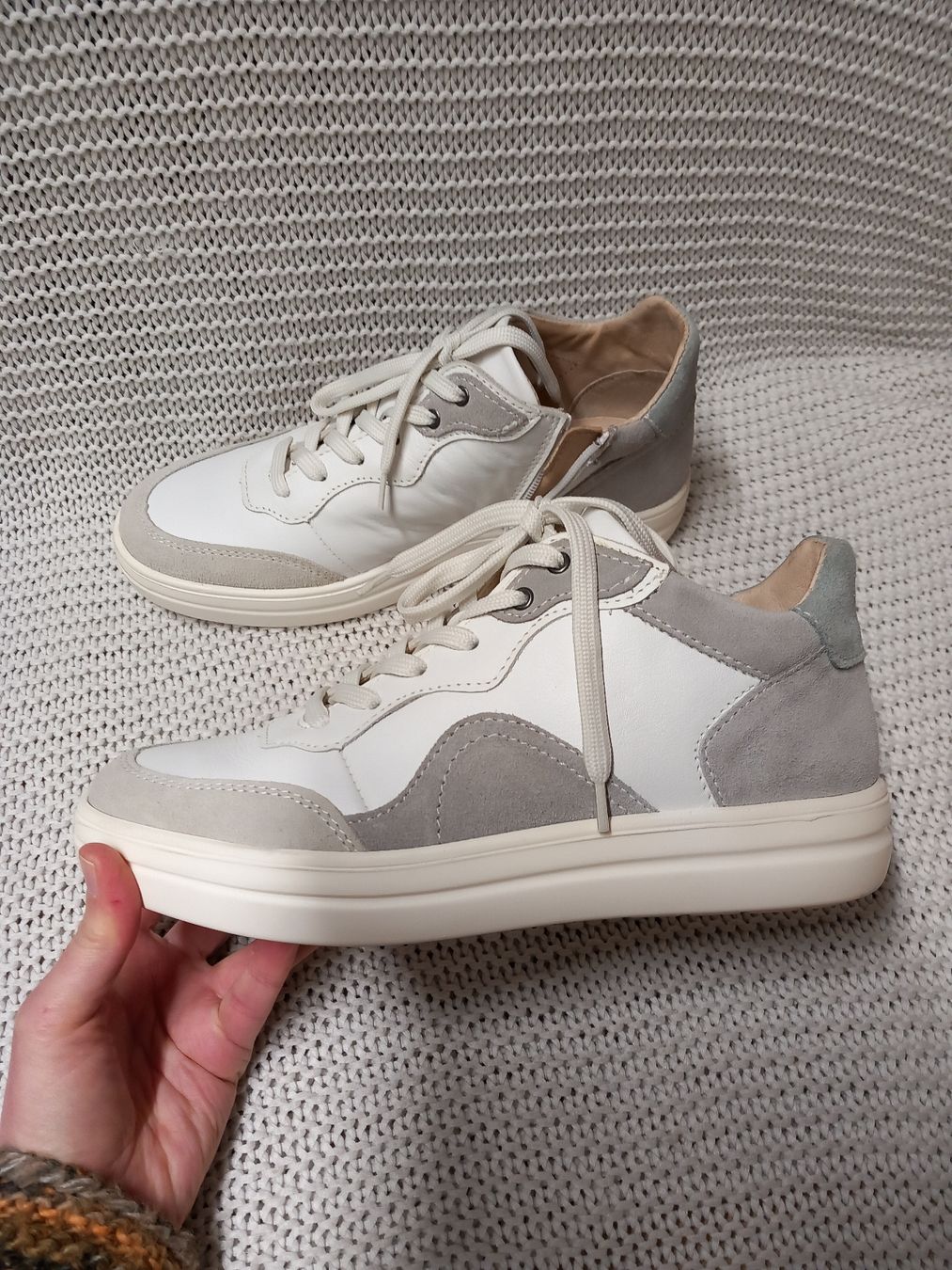 Walbusch Damenschuhe: Walbusch Sneaker Leder innen & aussen Gr.40 mit Zipp – Gebraucht aus Gwatt (Thun) von umwelt-brocki 2