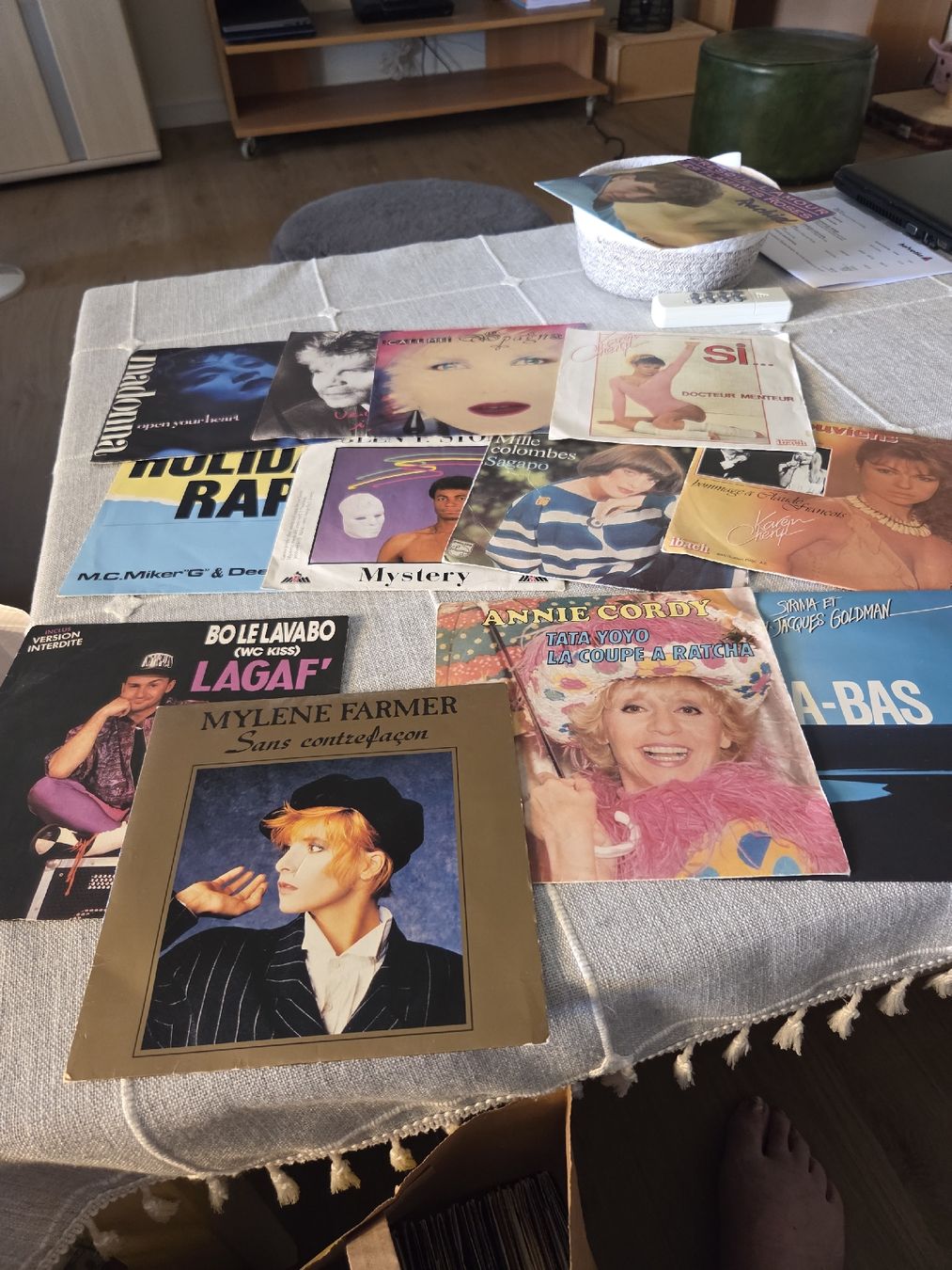 Schallplatten: lot de 45 tours – Neu (gemäss Beschreibung) aus la Chaux-de-Fonds von Firenze6 7
