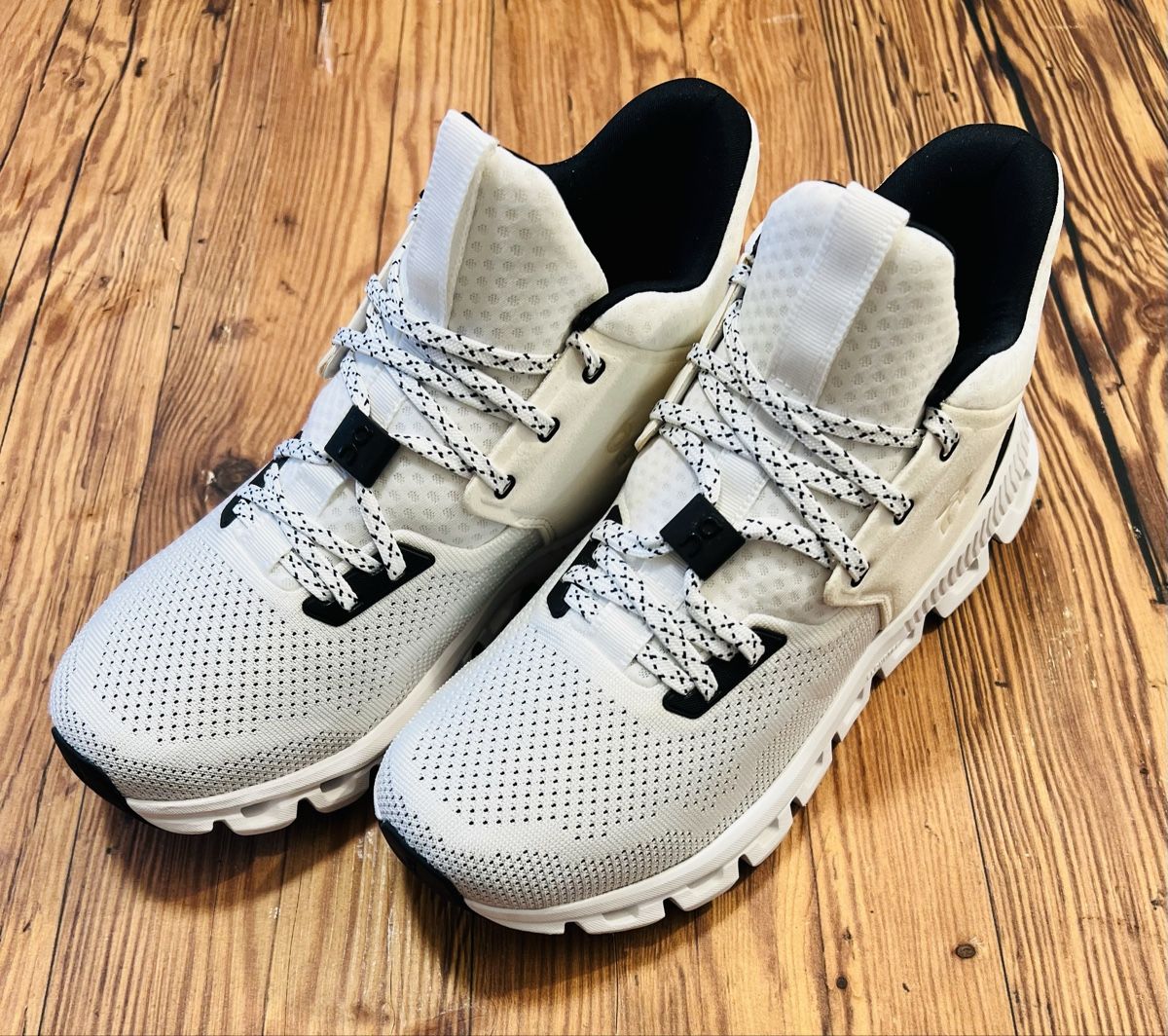 On Scarpe da donna: On Cloud Schuhe Grösse 38.5, Weiss Top! – Usato da Scuol venduto da ricos81 2
