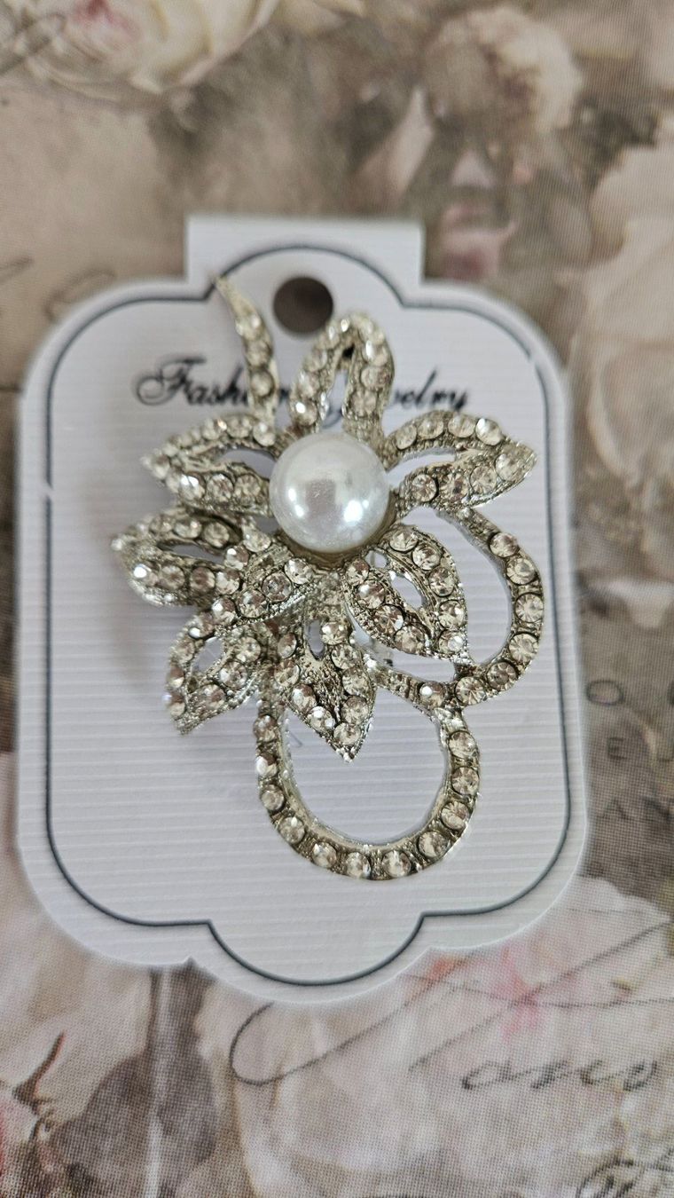 Spille & Fermagli: Elegante Brosche mit Perle & Strass Silberfarben – Nuovo e nell'imballaggio originale da Gossau ZH venduto da fashiontwo 6