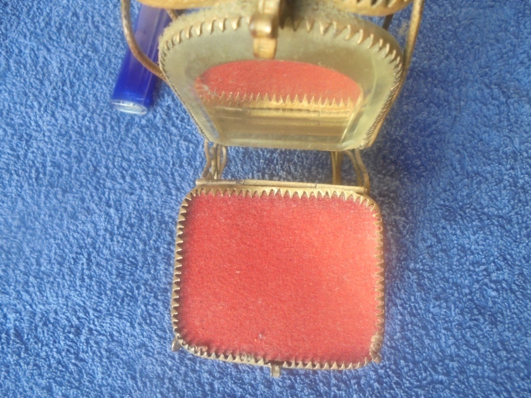 Altri accessori per orologi: Antiker Taschenuhrenständer von ca. 1930 – Usato da Camorino venduto da Hunpete 8