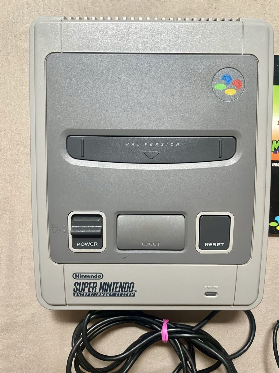 Nintendo Console: Nintendo SNES Europa + Manuale e 4 Giochi Top Condition Test – Usato da Gordola venduto da Vintage-Toys 1